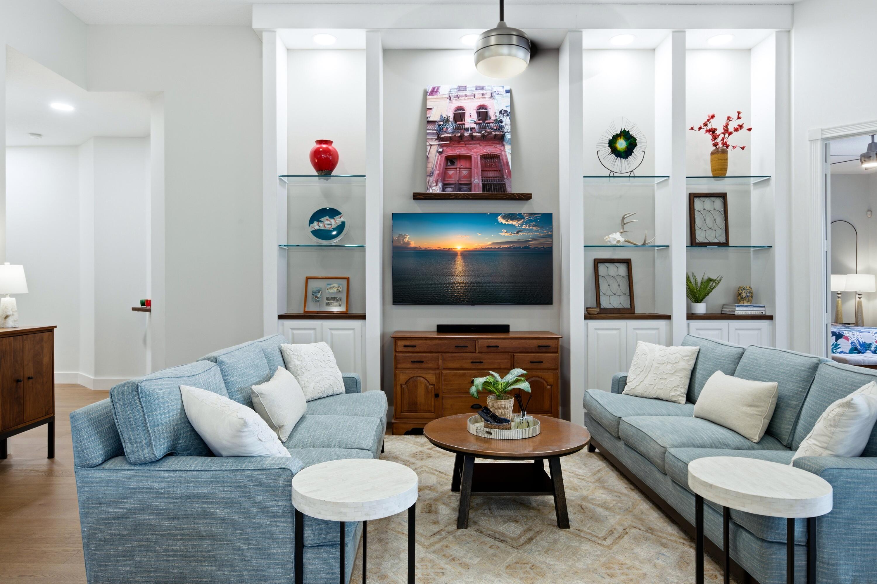 ISLES AT PALM BEACH GARDENS - Residential