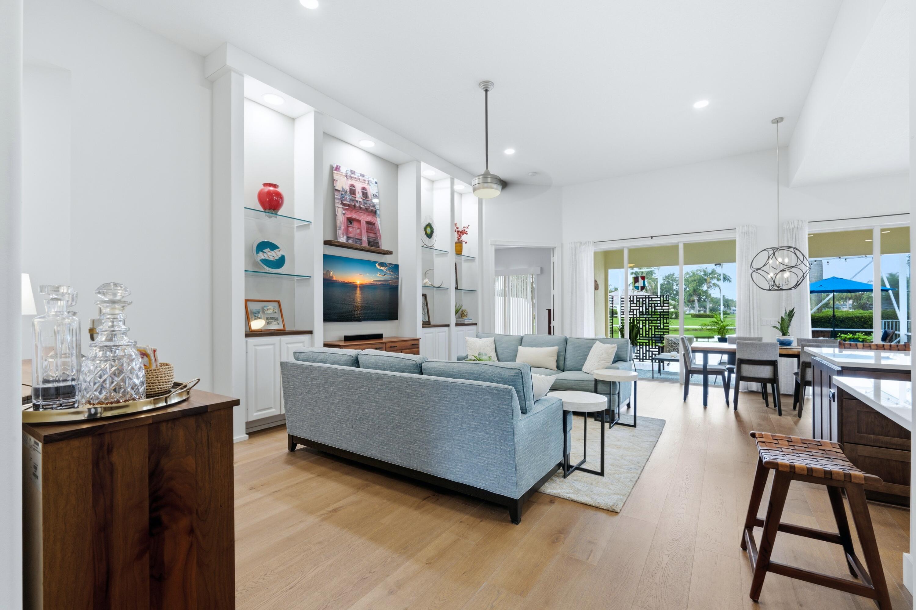 ISLES AT PALM BEACH GARDENS - Residential