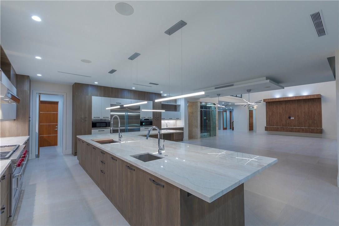STILLWELL ISLES ISLES OF - Residential