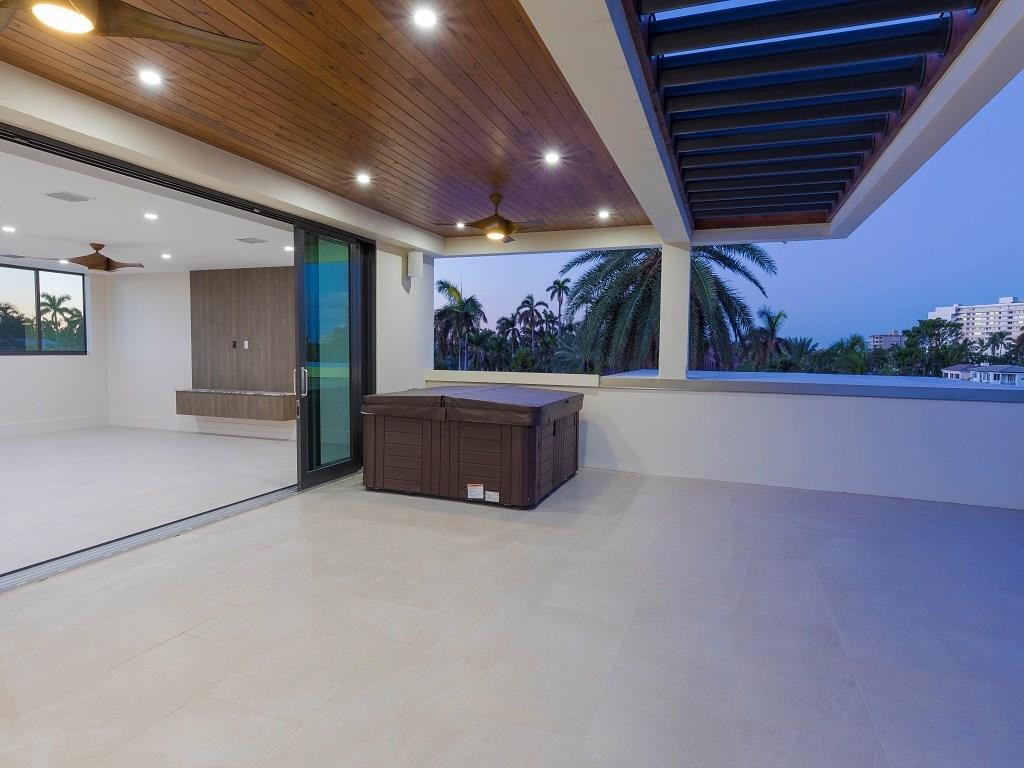 STILLWELL ISLES ISLES OF - Residential
