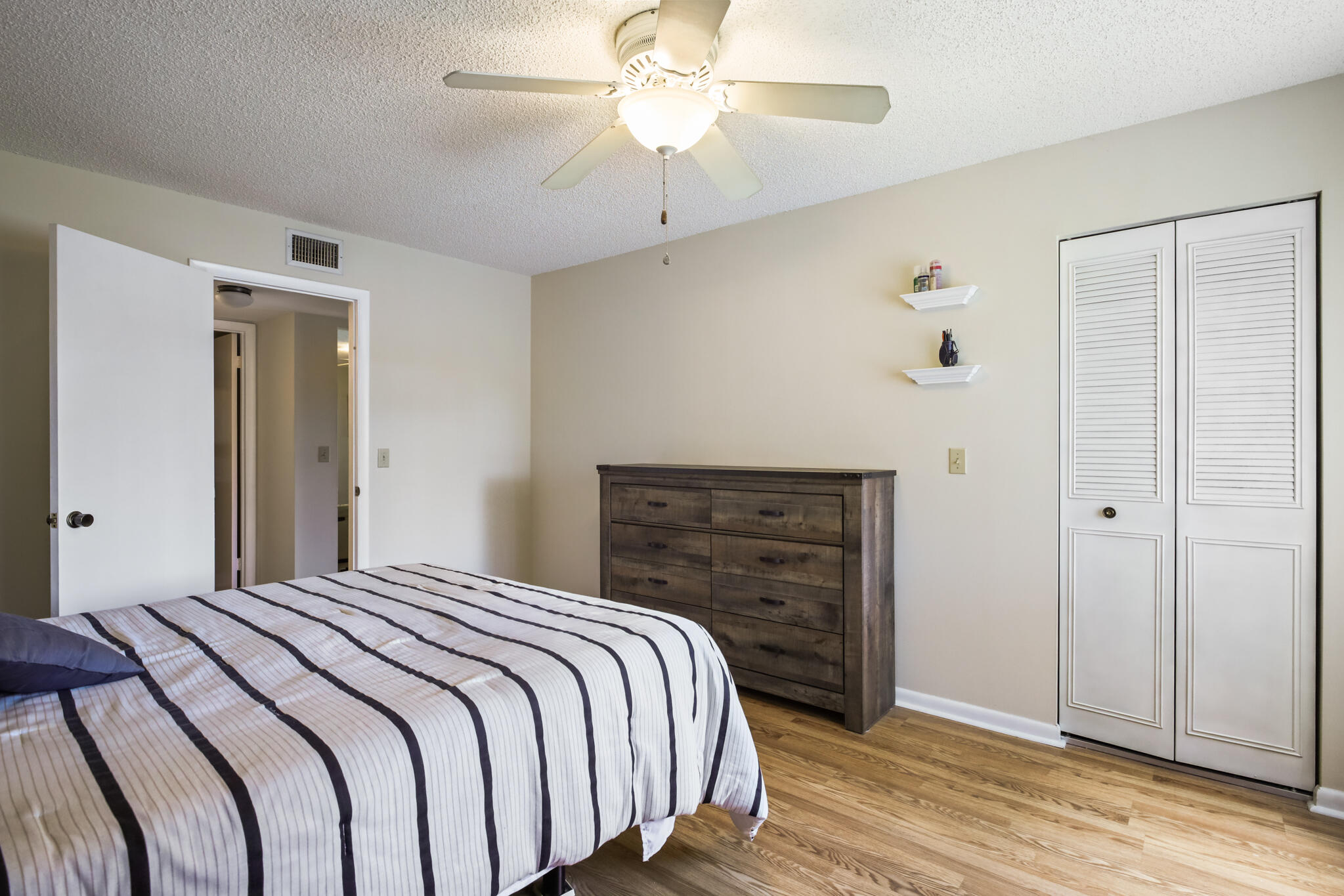 PINE RIDGE III CONDO - Residential