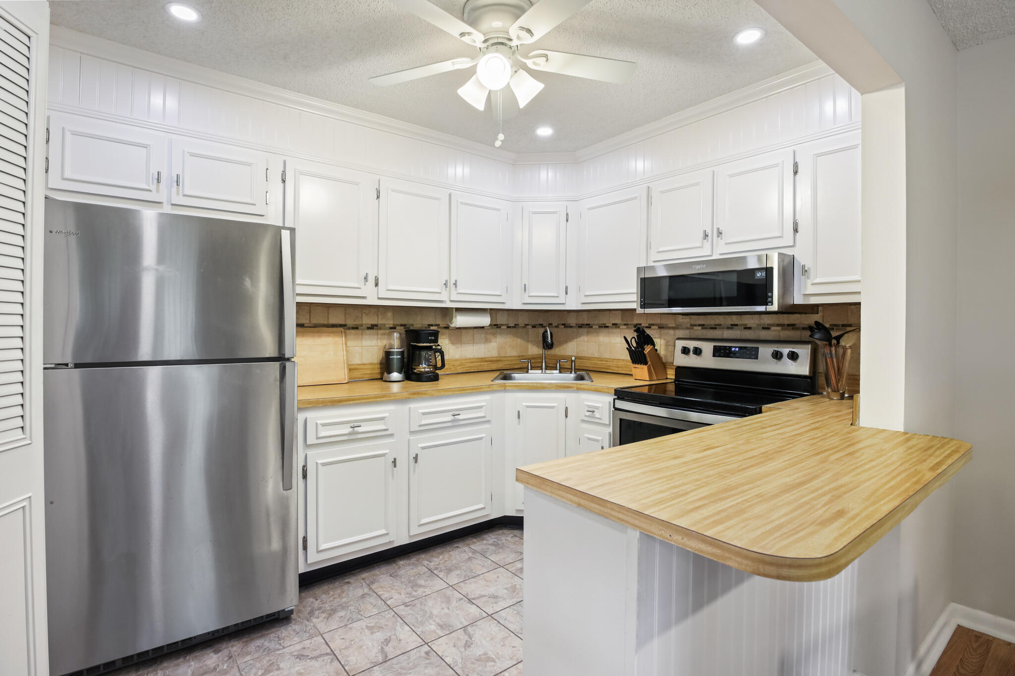 PINE RIDGE III CONDO - Residential