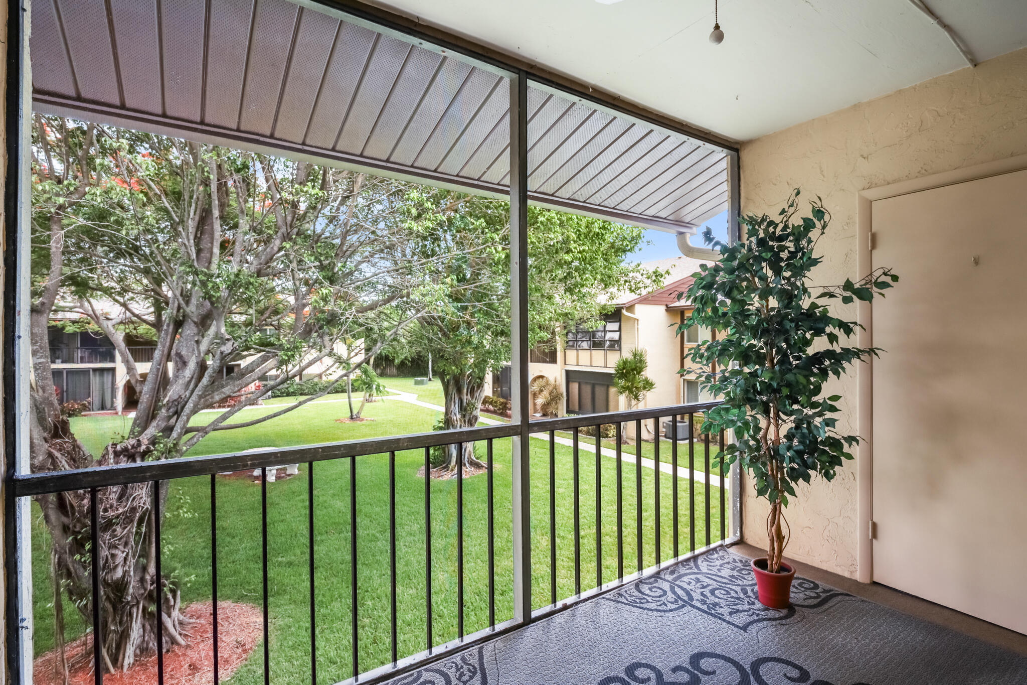PINE RIDGE III CONDO - Residential