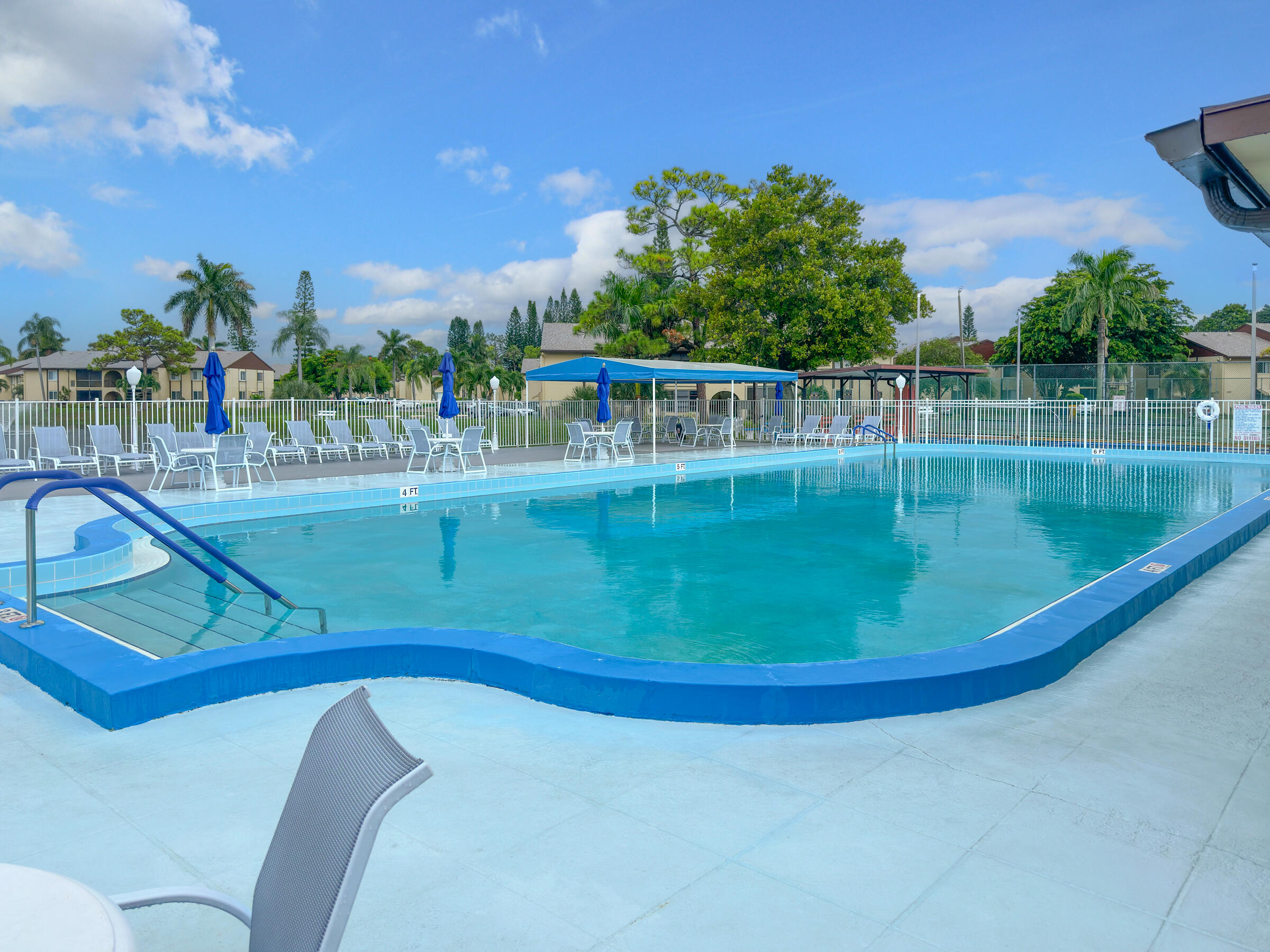 PINE RIDGE III CONDO - Residential