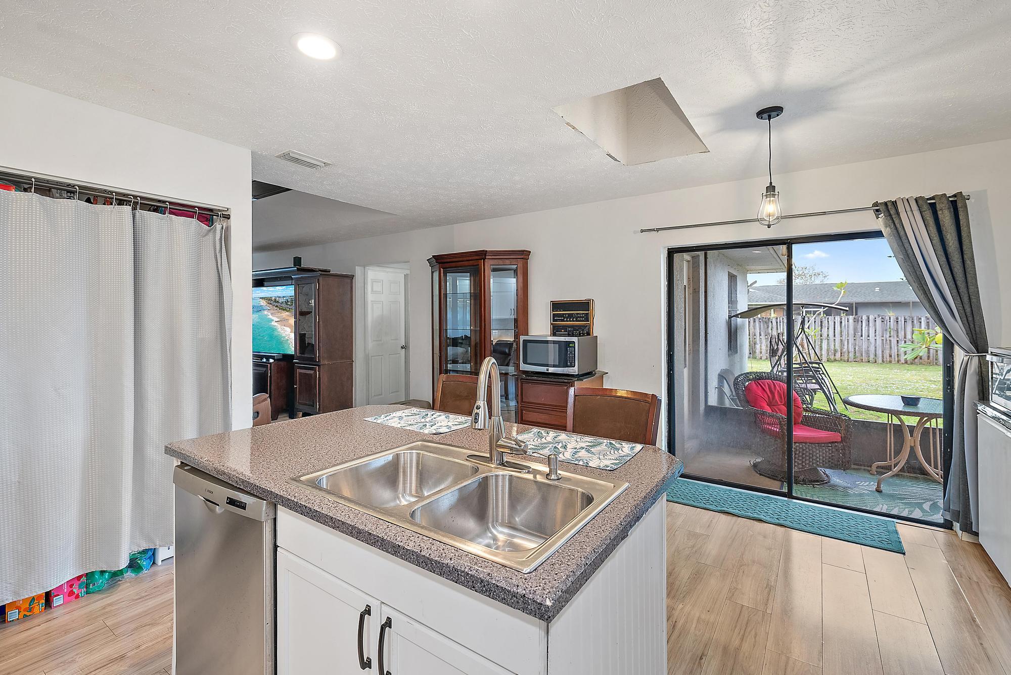 PORT ST LUCIE SECTION 27 - Residential