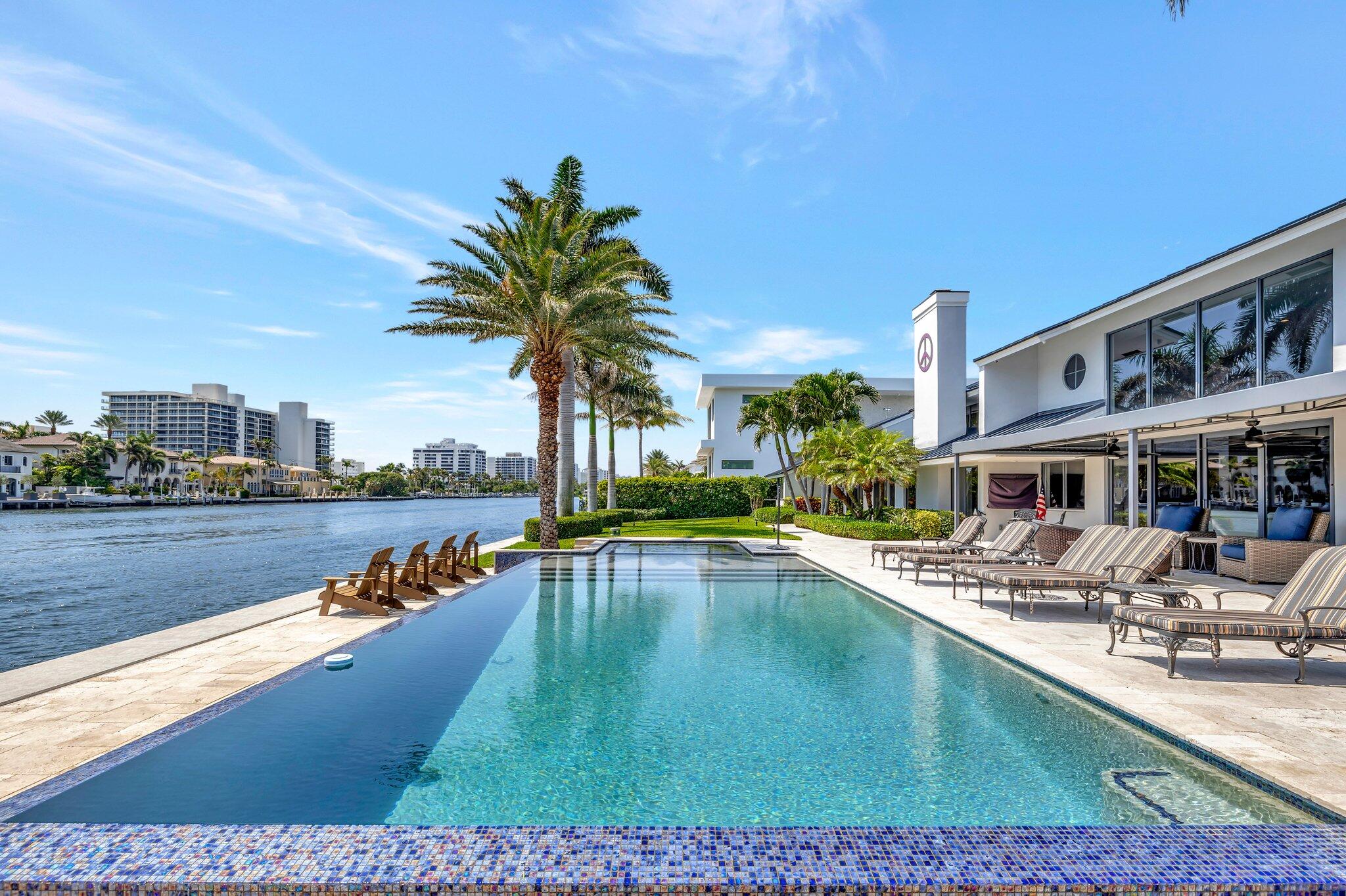 TROPIC ISLE 3RD SEC - Residential
