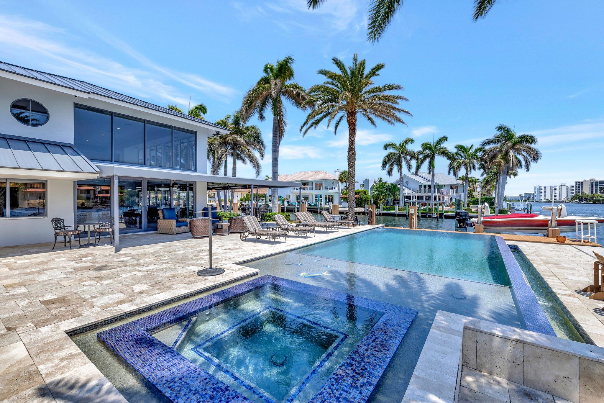 TROPIC ISLE 3RD SEC - Residential