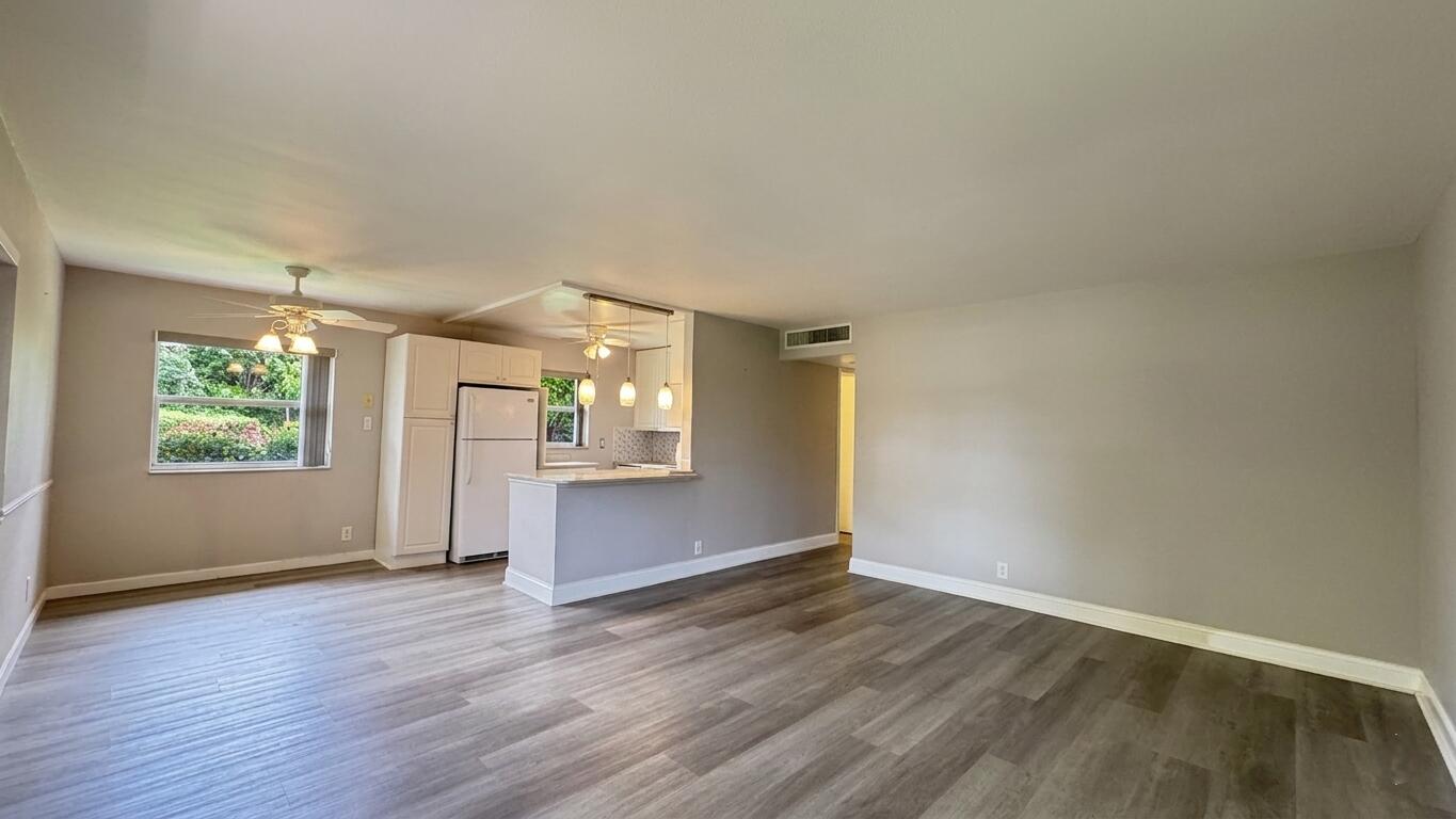 KINGS POINT SEVILLE CONDOS - Residential Lease
