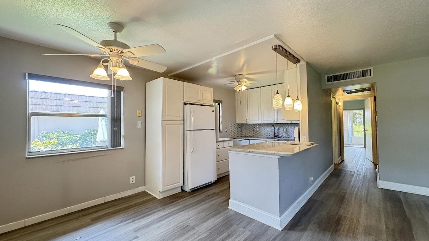 KINGS POINT SEVILLE CONDOS - Residential Lease