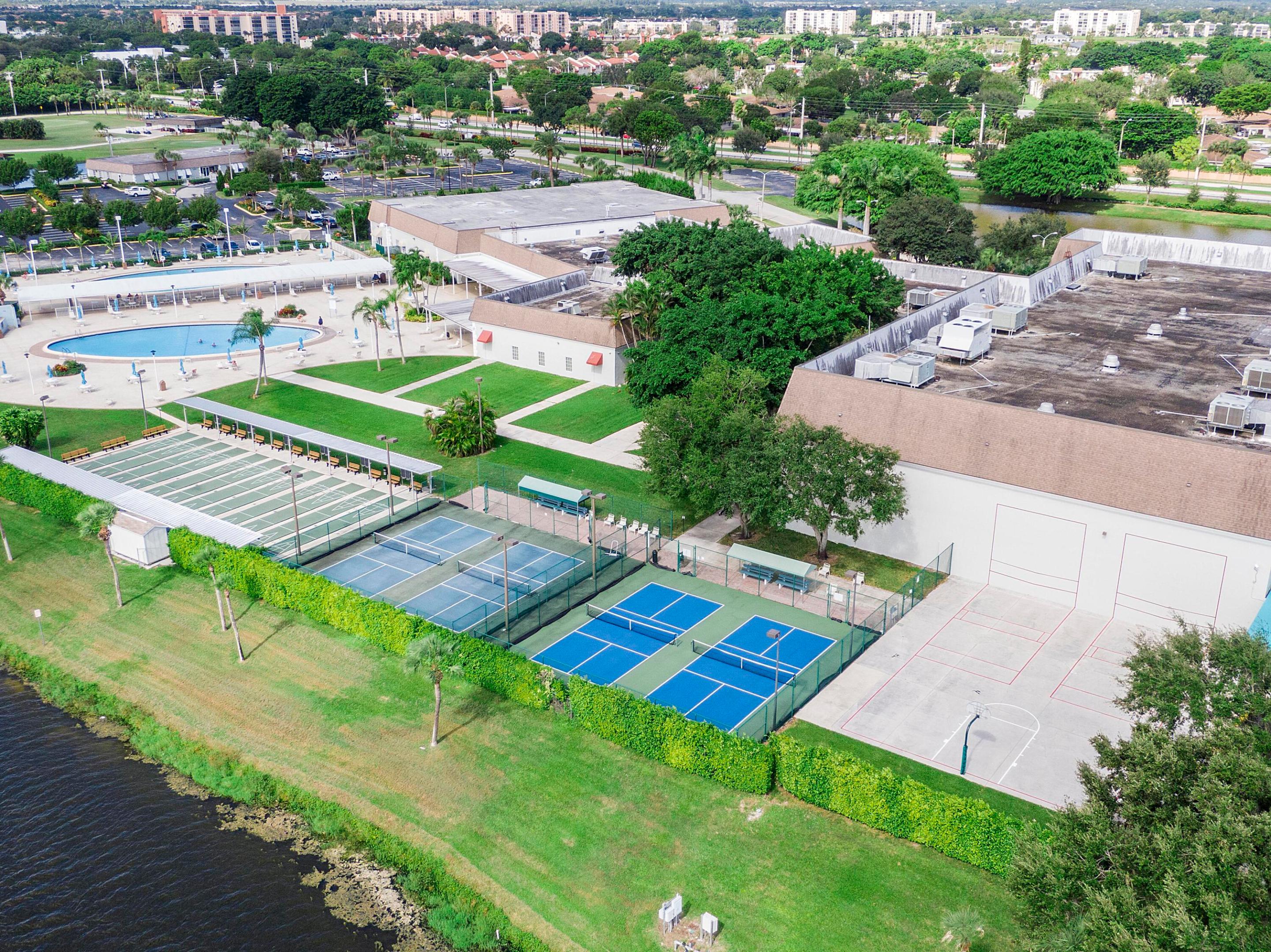 KINGS POINT SEVILLE CONDOS - Residential Lease