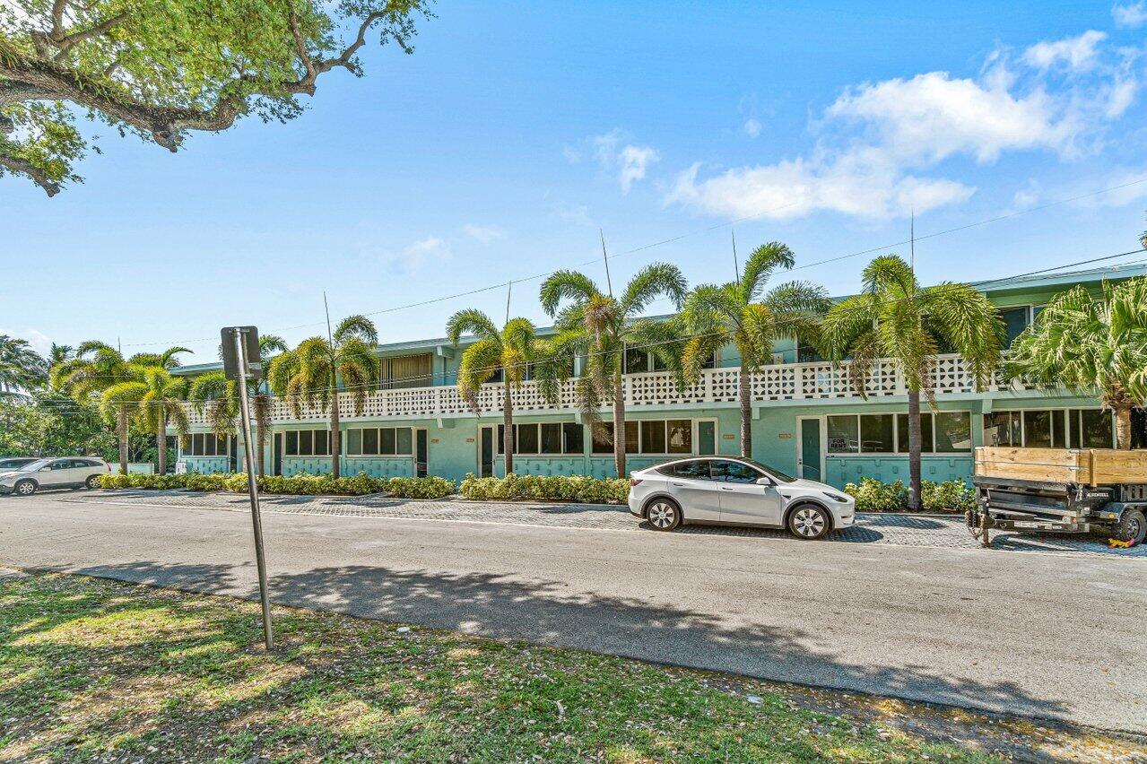 INTRACOASTAL CONDO - Residential Lease