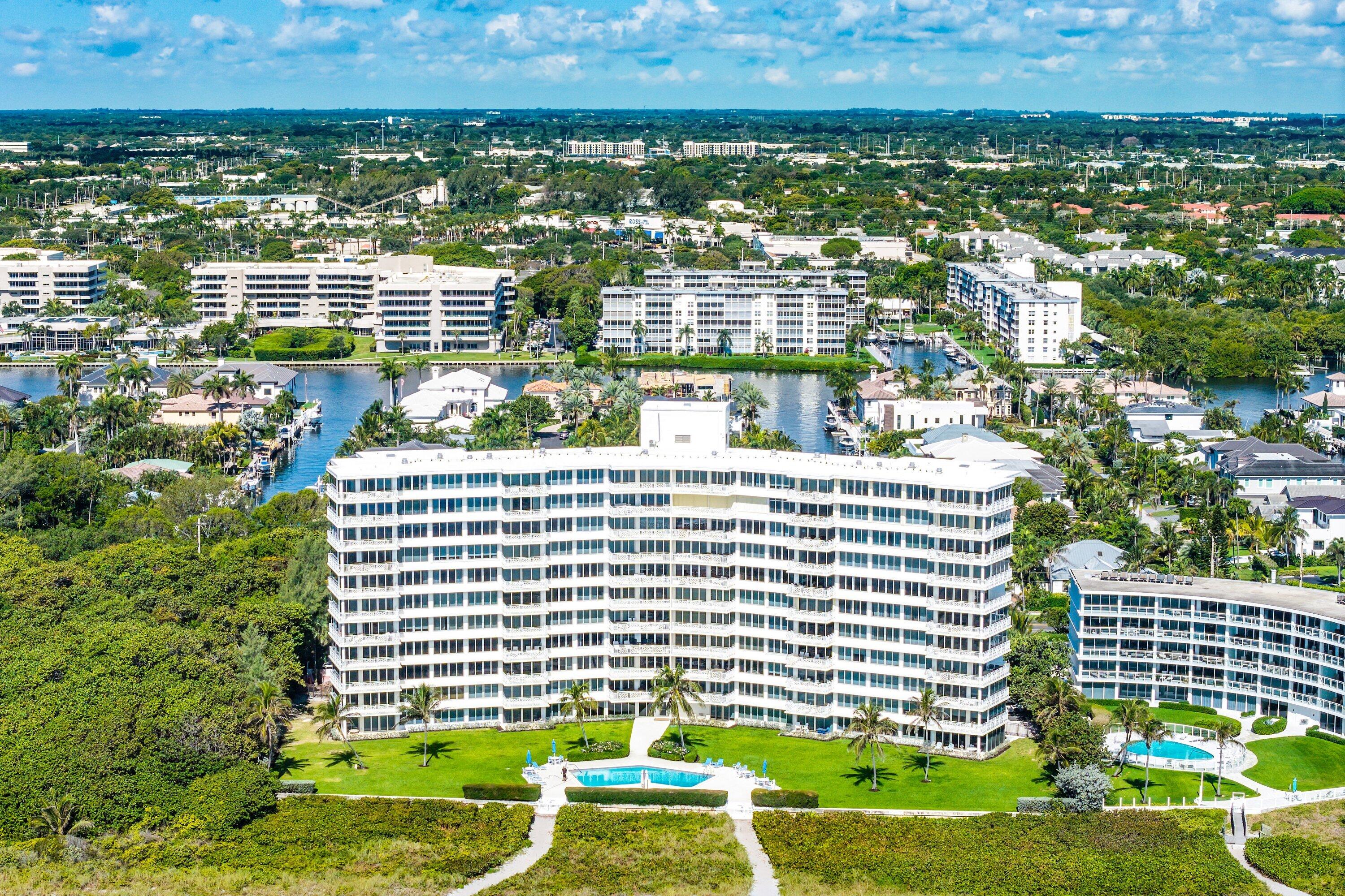 BANYAN HOUSE CONDO - Residential