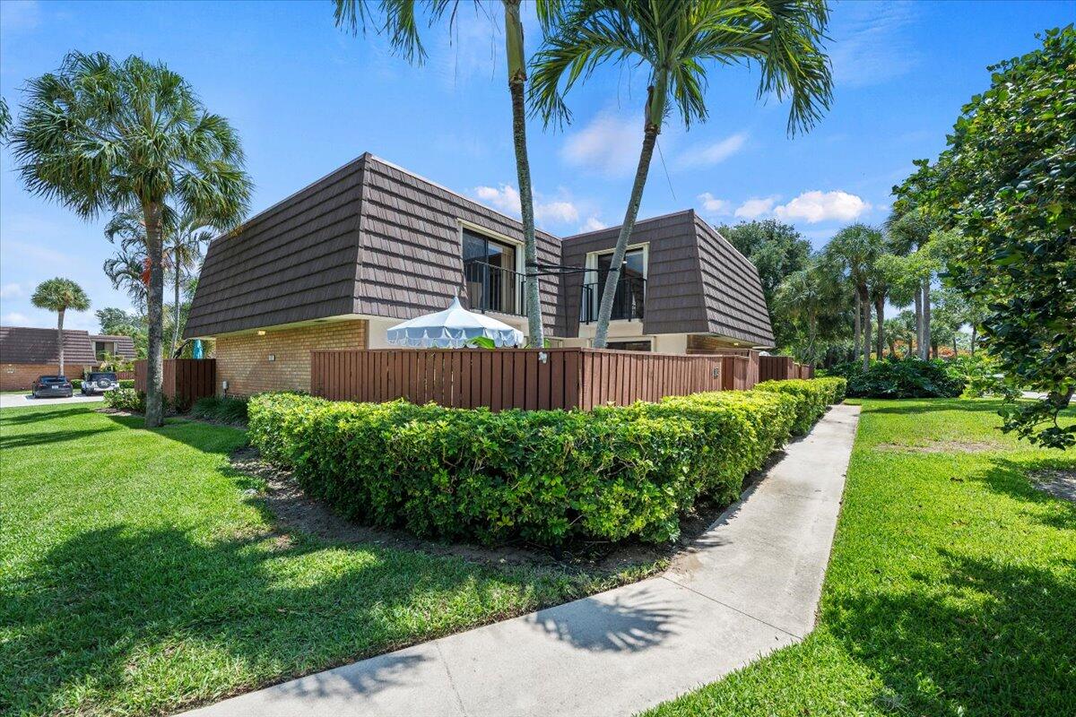 LAKES AT THE BLUFFS - Residential