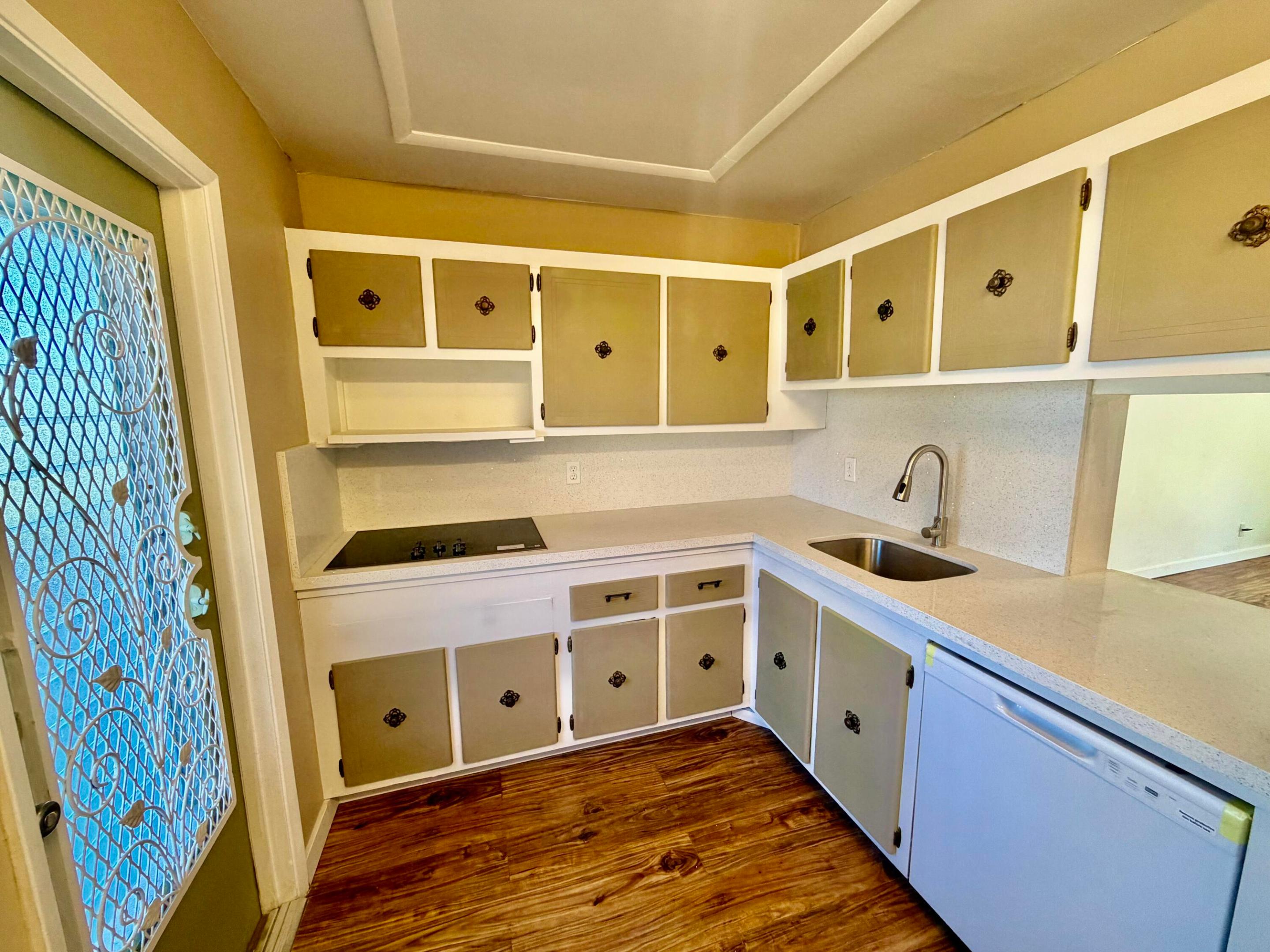 FAIRWAYS ROYALE CONDO - Residential