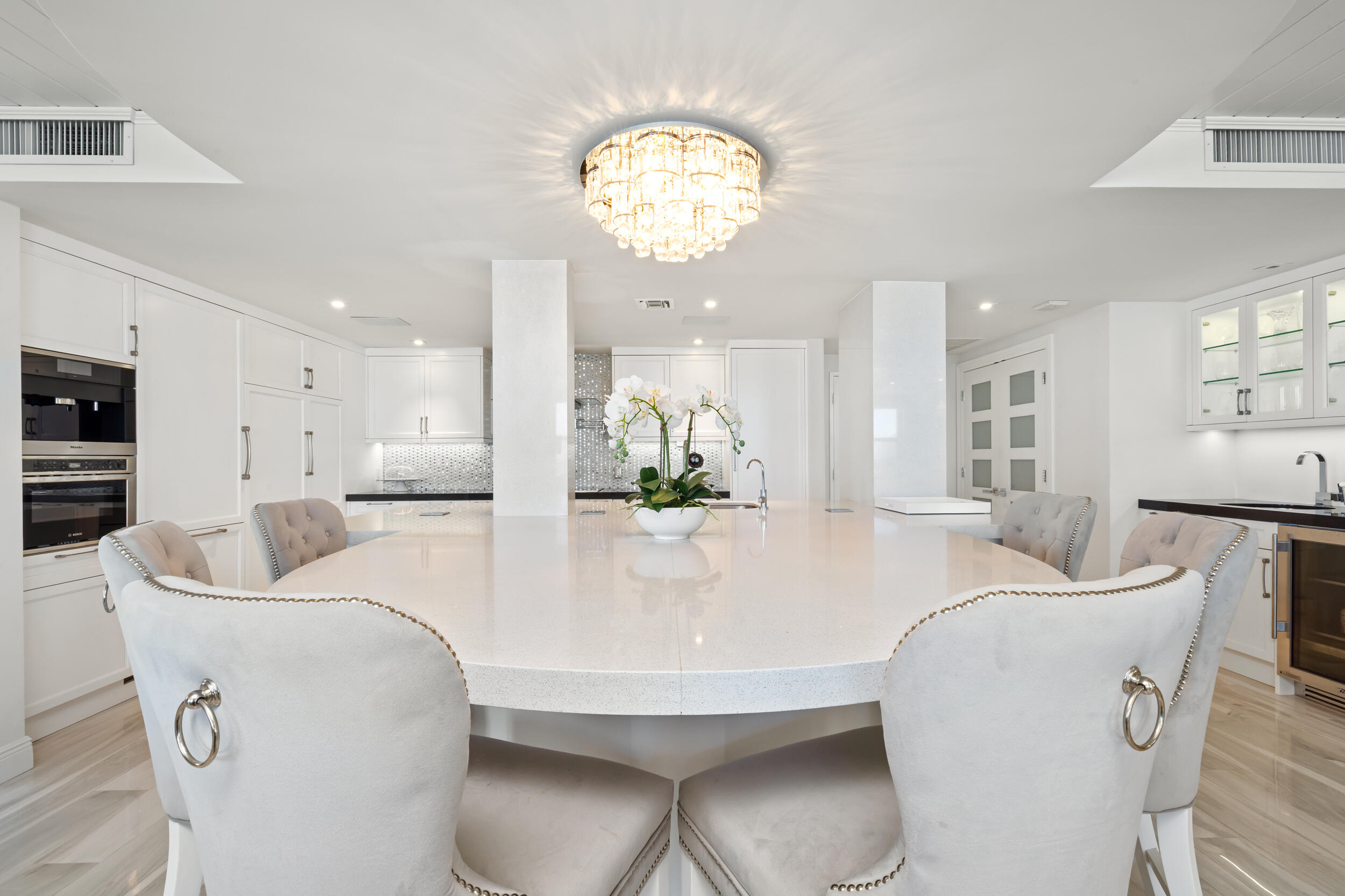 TWENTY TWO NINETY FIVE SOUTH OCEAN BLVD - Residential