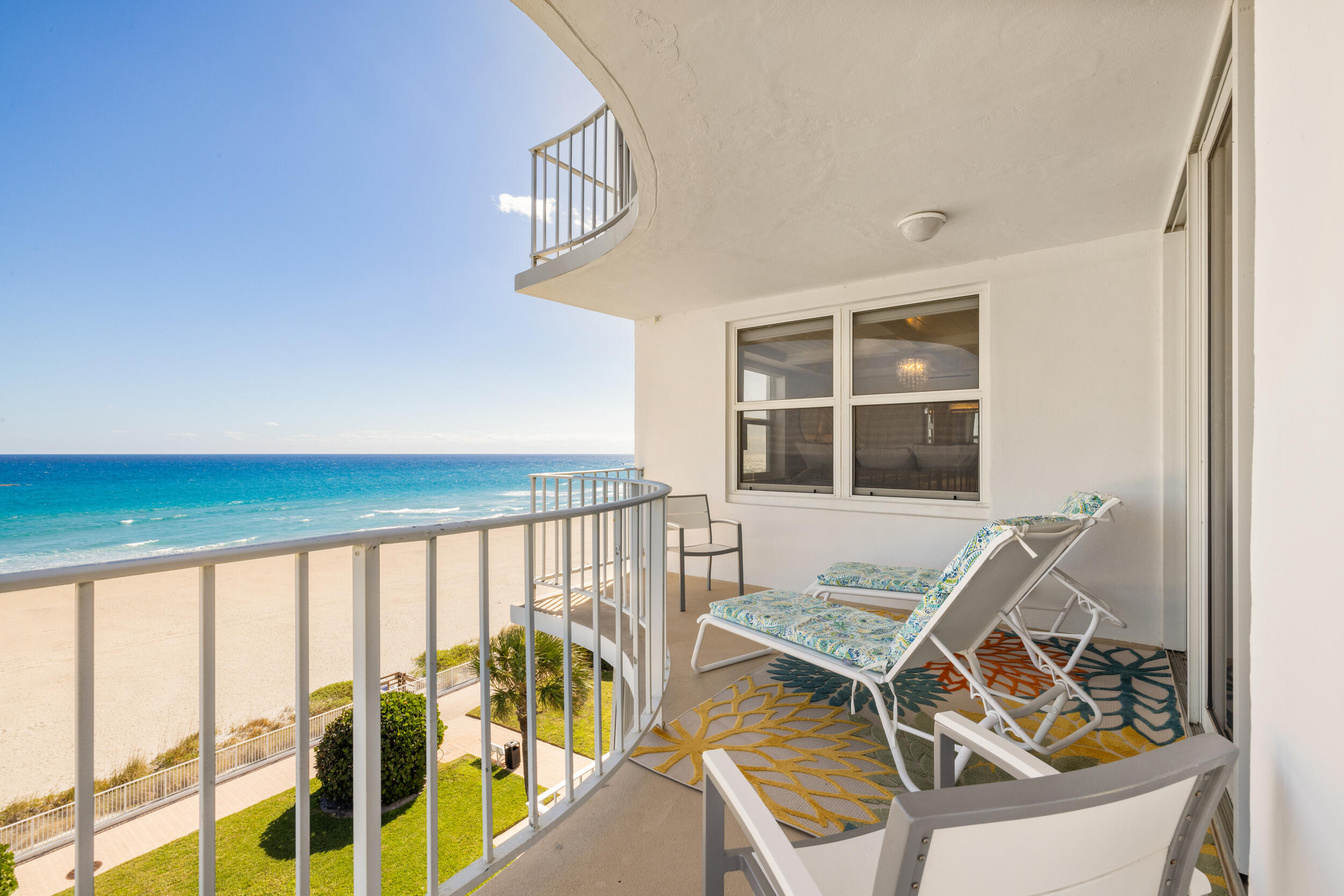 TWENTY TWO NINETY FIVE SOUTH OCEAN BLVD - Residential