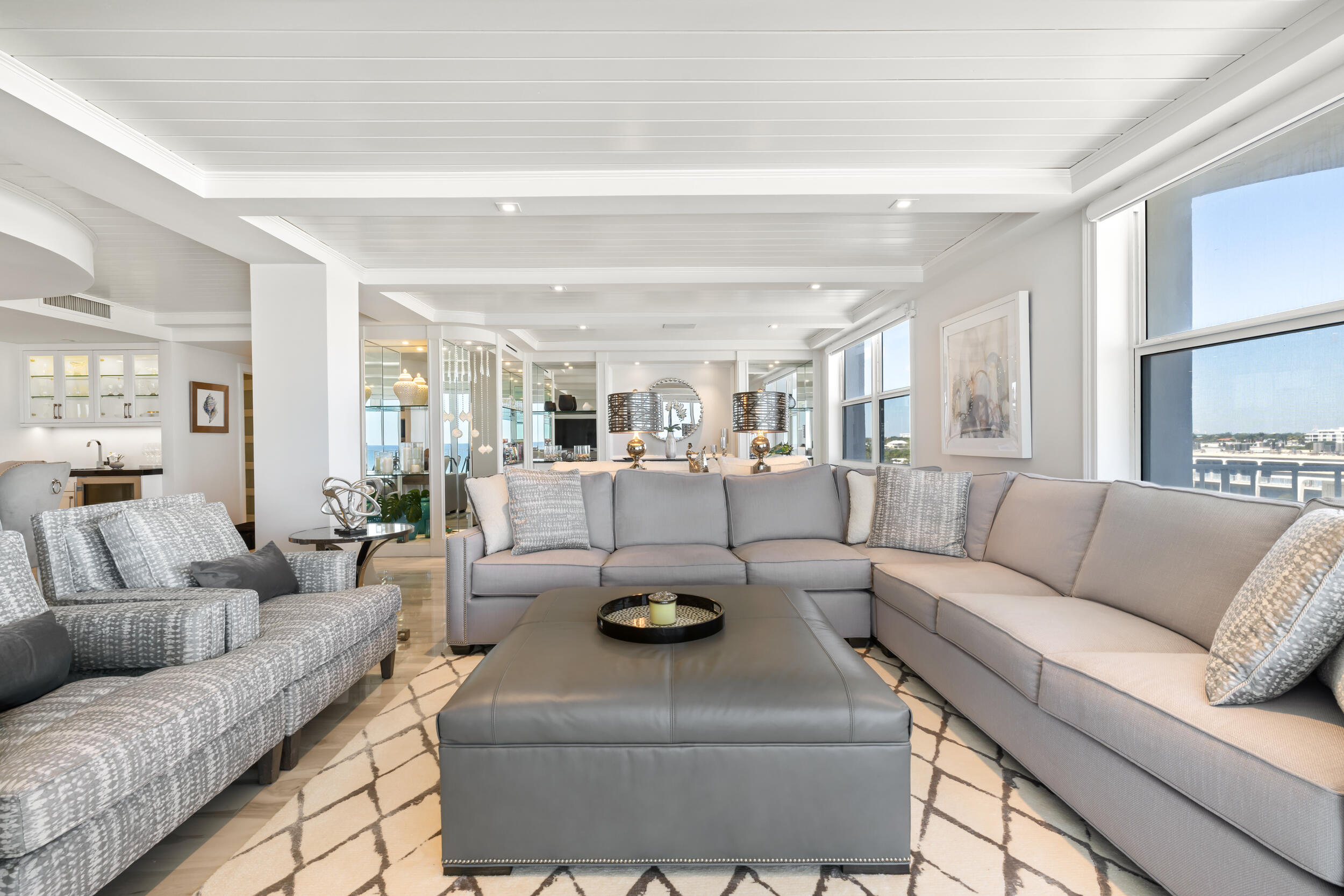 TWENTY TWO NINETY FIVE SOUTH OCEAN BLVD - Residential