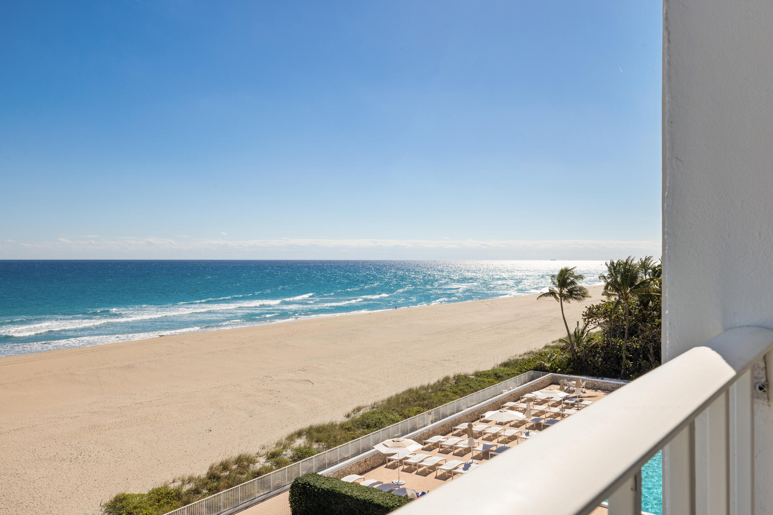 TWENTY TWO NINETY FIVE SOUTH OCEAN BLVD - Residential