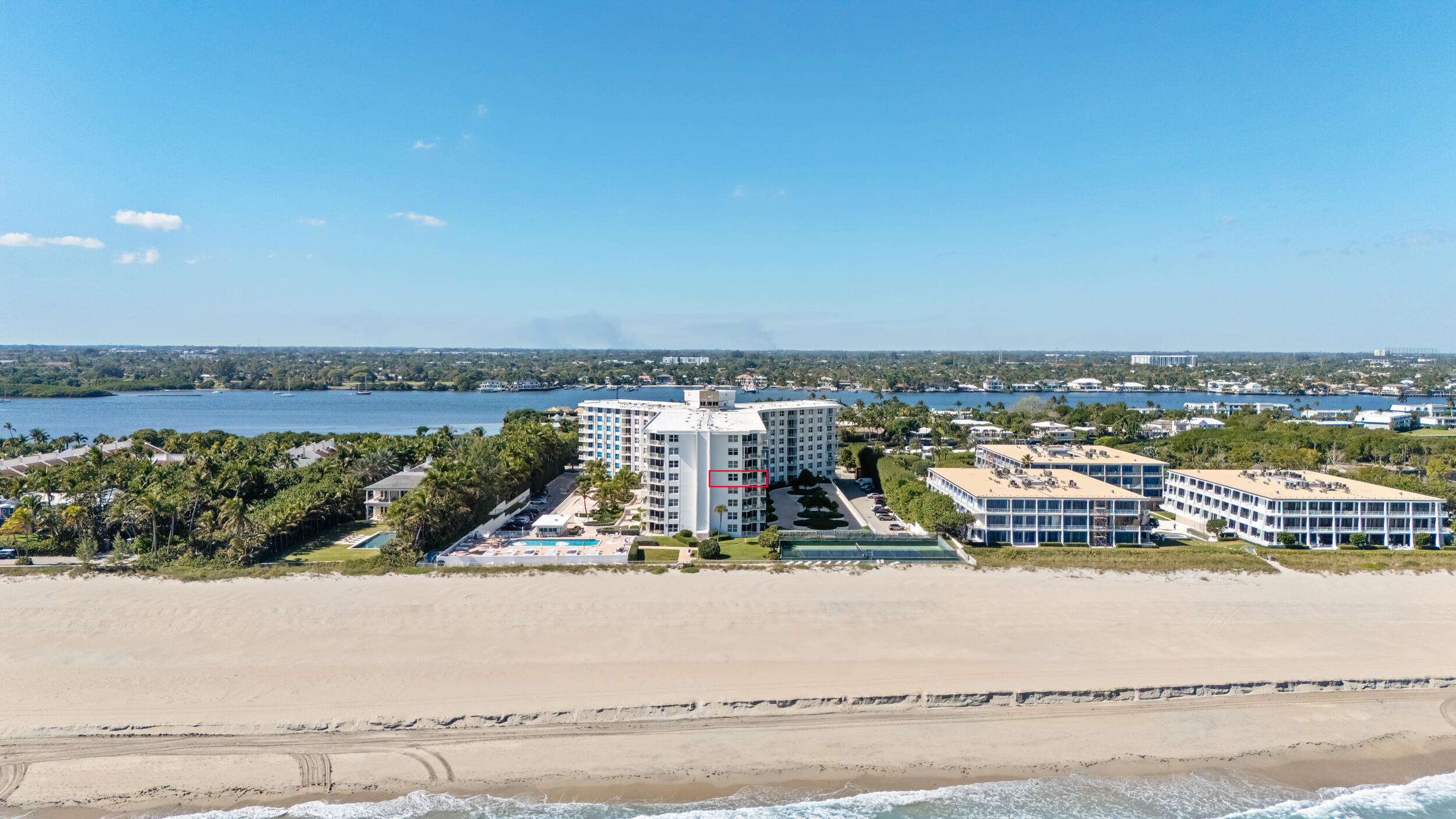 TWENTY TWO NINETY FIVE SOUTH OCEAN BLVD - Residential