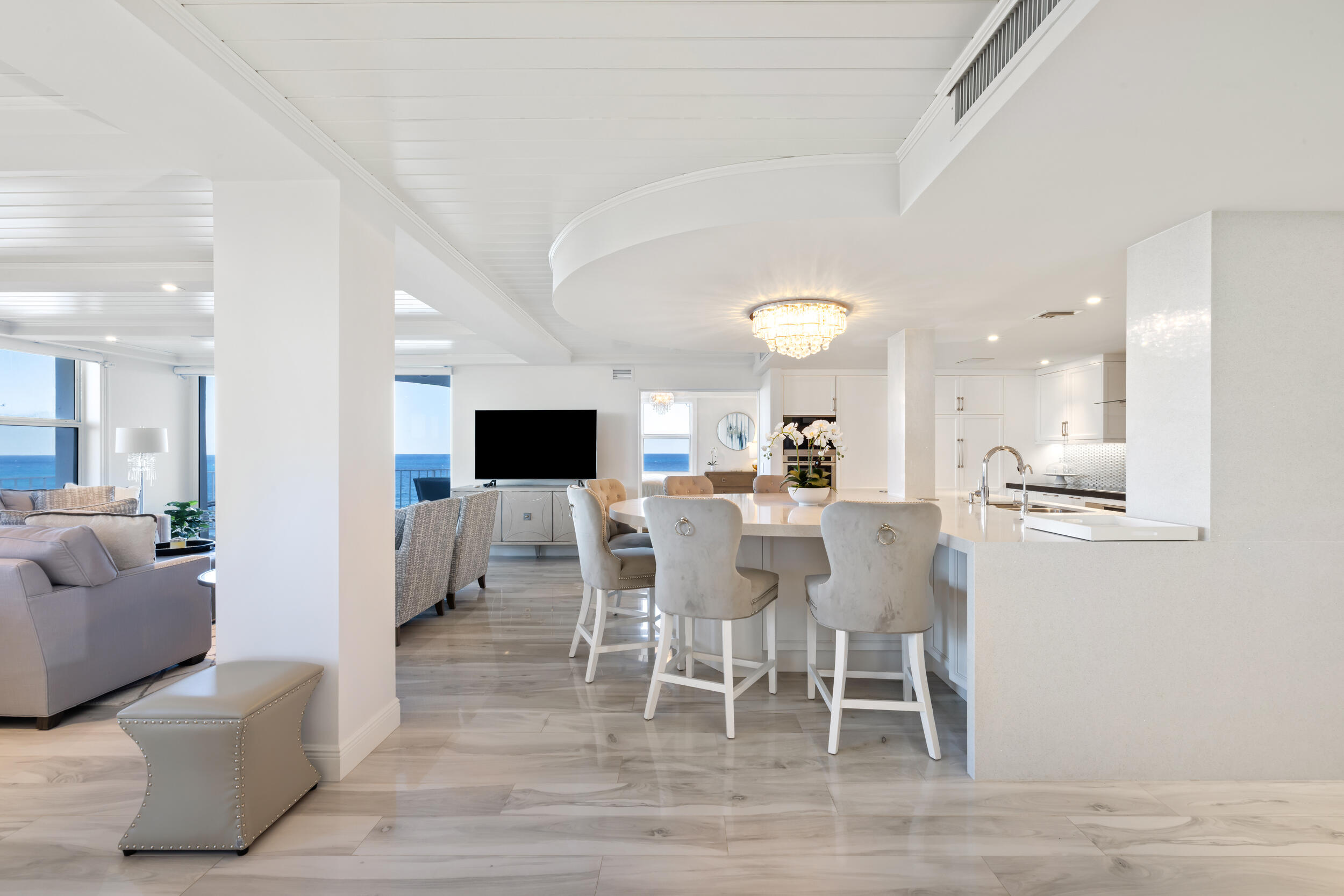 TWENTY TWO NINETY FIVE SOUTH OCEAN BLVD - Residential