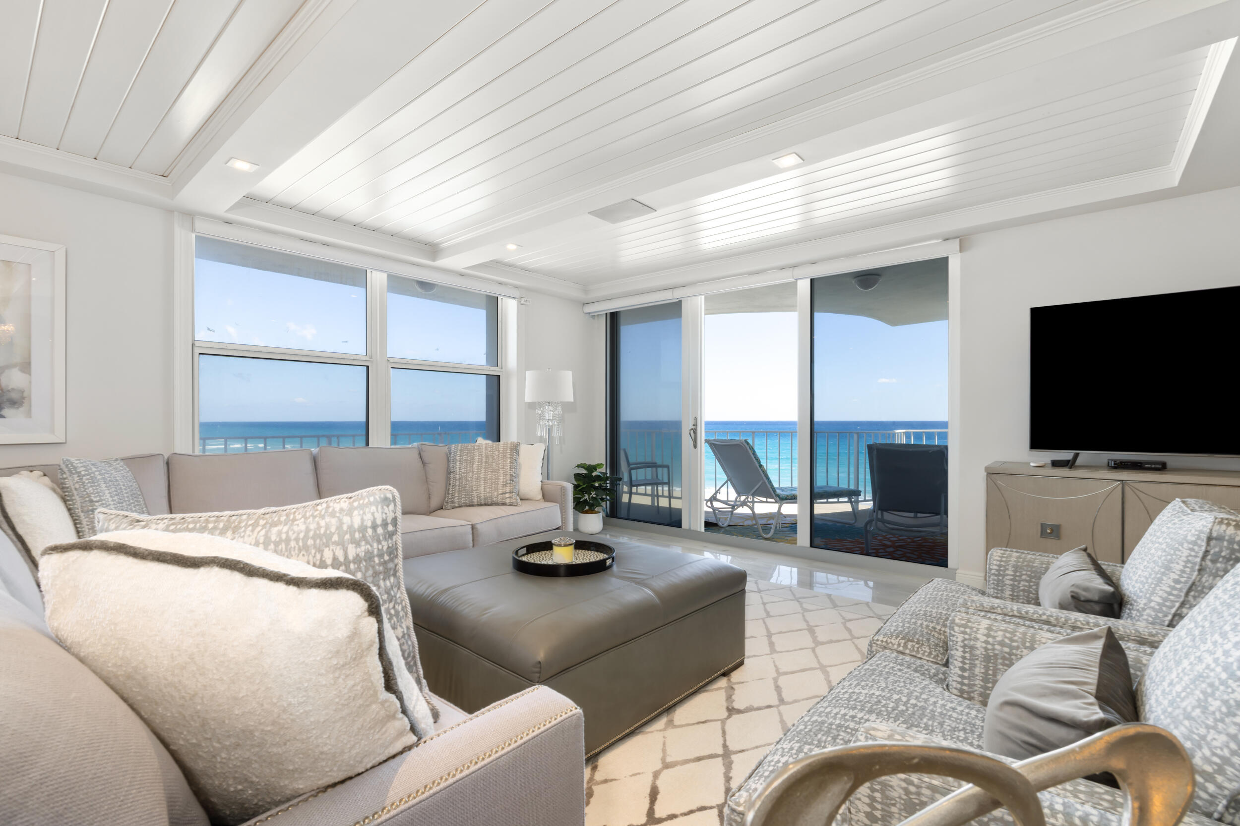 TWENTY TWO NINETY FIVE SOUTH OCEAN BLVD - Residential