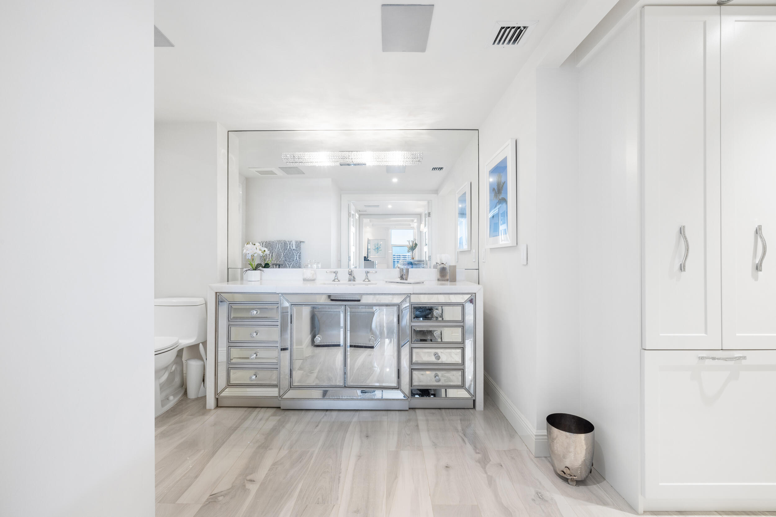 TWENTY TWO NINETY FIVE SOUTH OCEAN BLVD - Residential