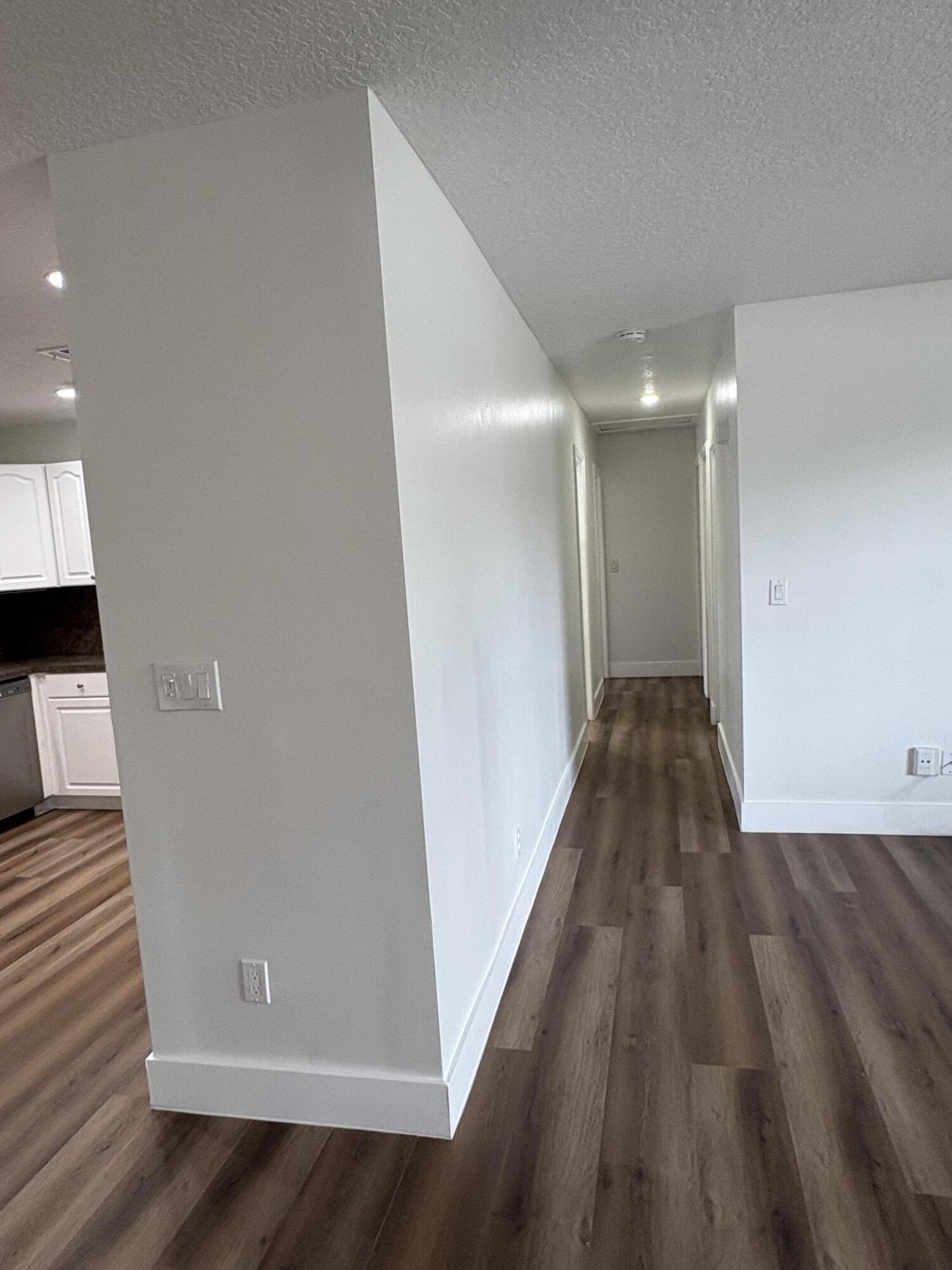 PORT ST LUCIE FLORESTA PINES UNIT 2 - Residential Lease