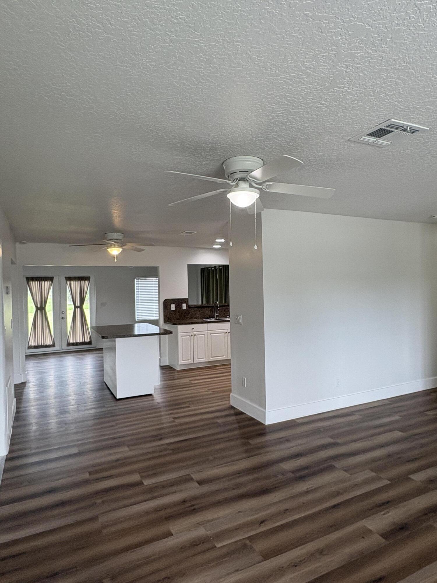 PORT ST LUCIE FLORESTA PINES UNIT 2 - Residential Lease