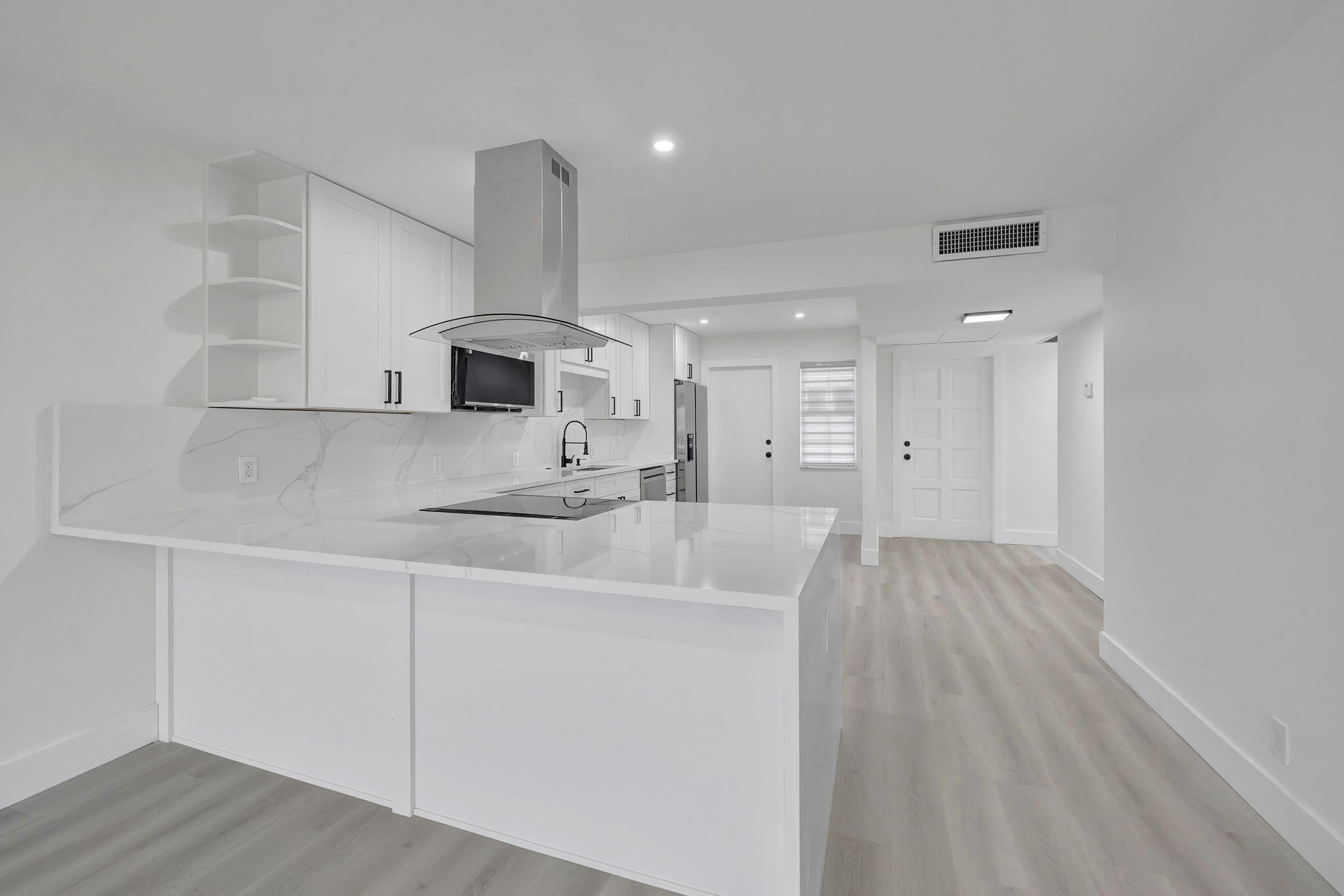 NO 8 PALM-AIRE COUNTRY CLUB - Residential Lease