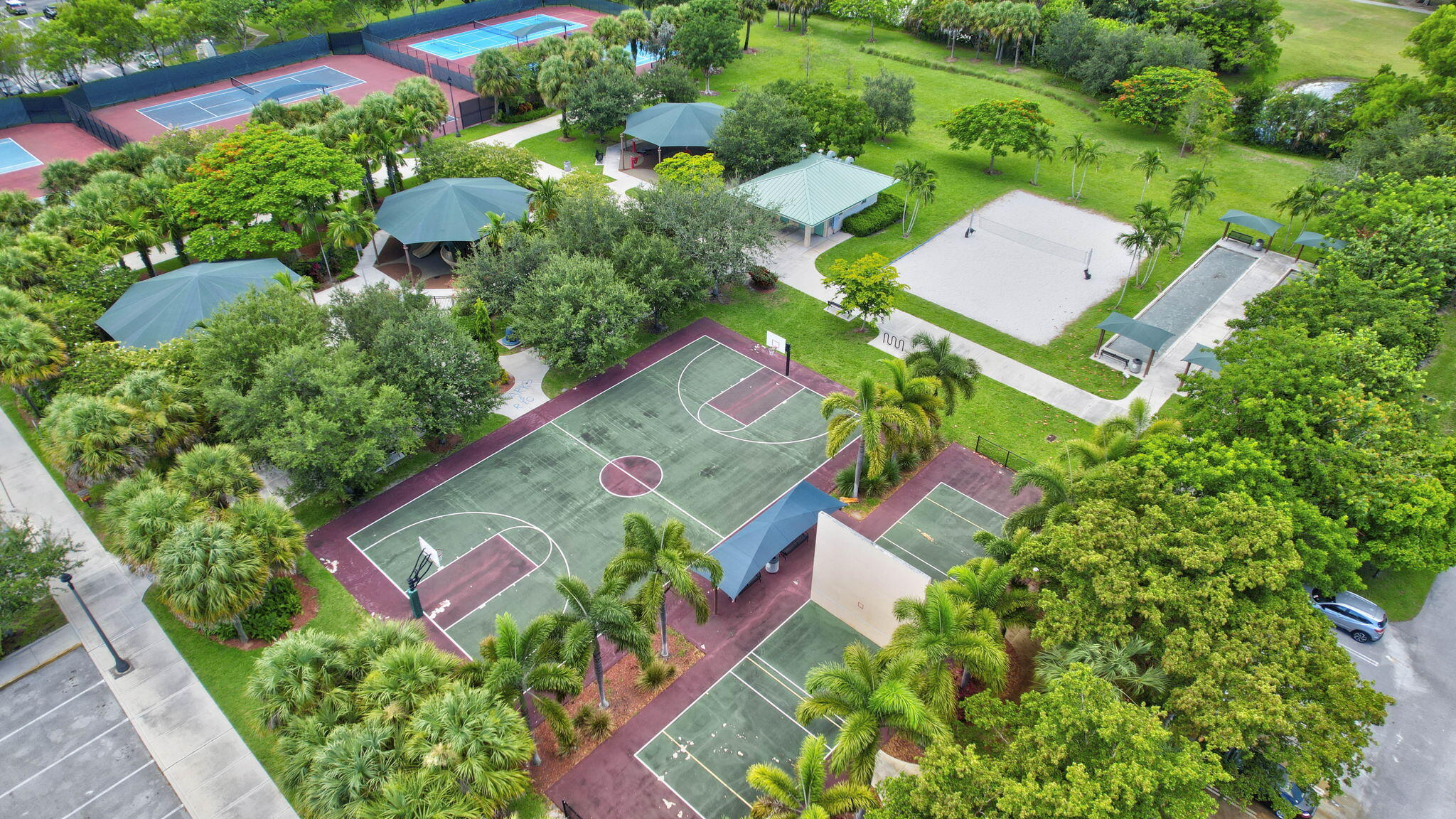 NO 8 PALM-AIRE COUNTRY CLUB - Residential Lease