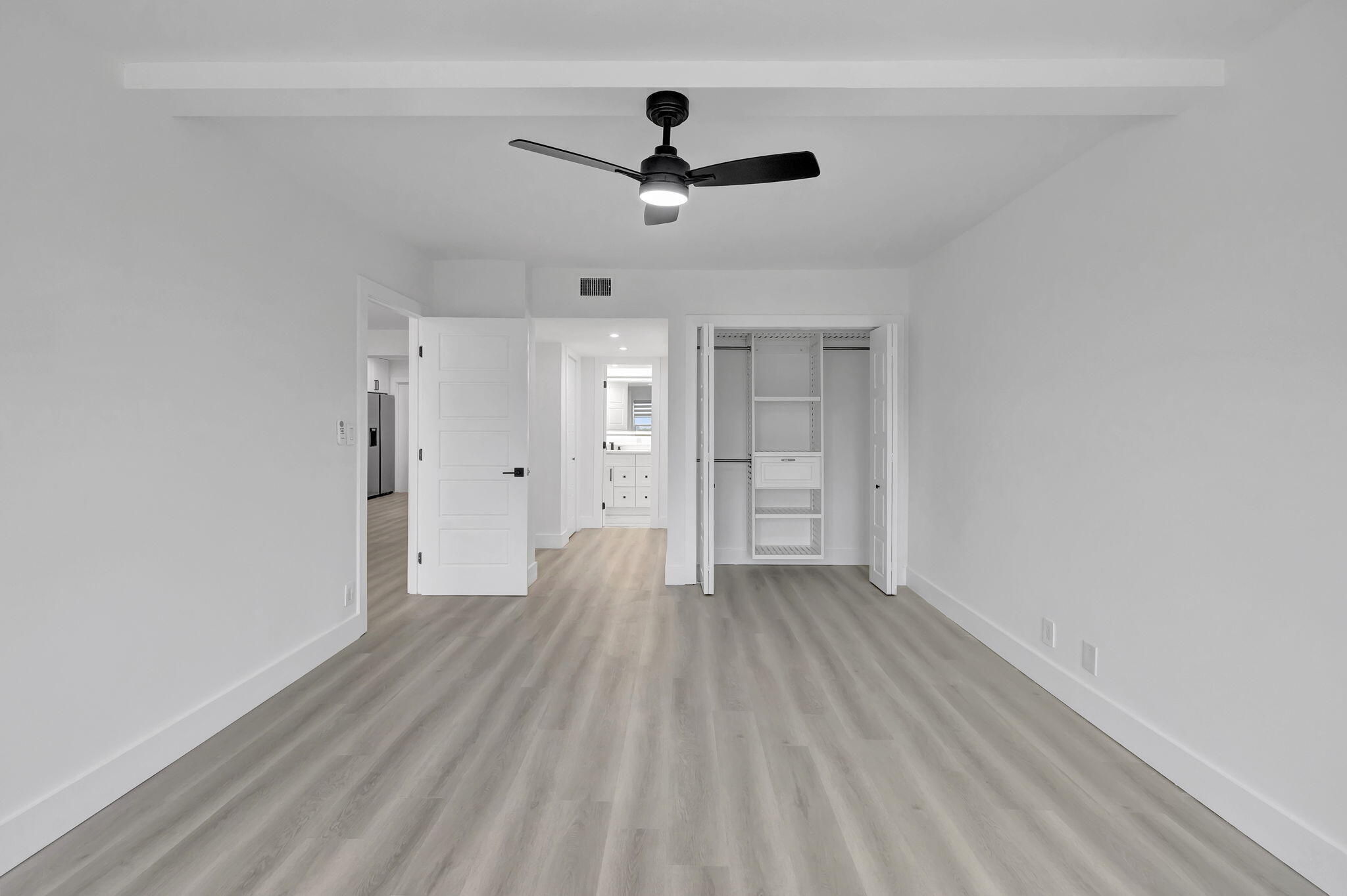 NO 8 PALM-AIRE COUNTRY CLUB - Residential Lease
