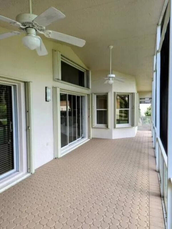 VALENCIA LAKES 3 - Residential Lease