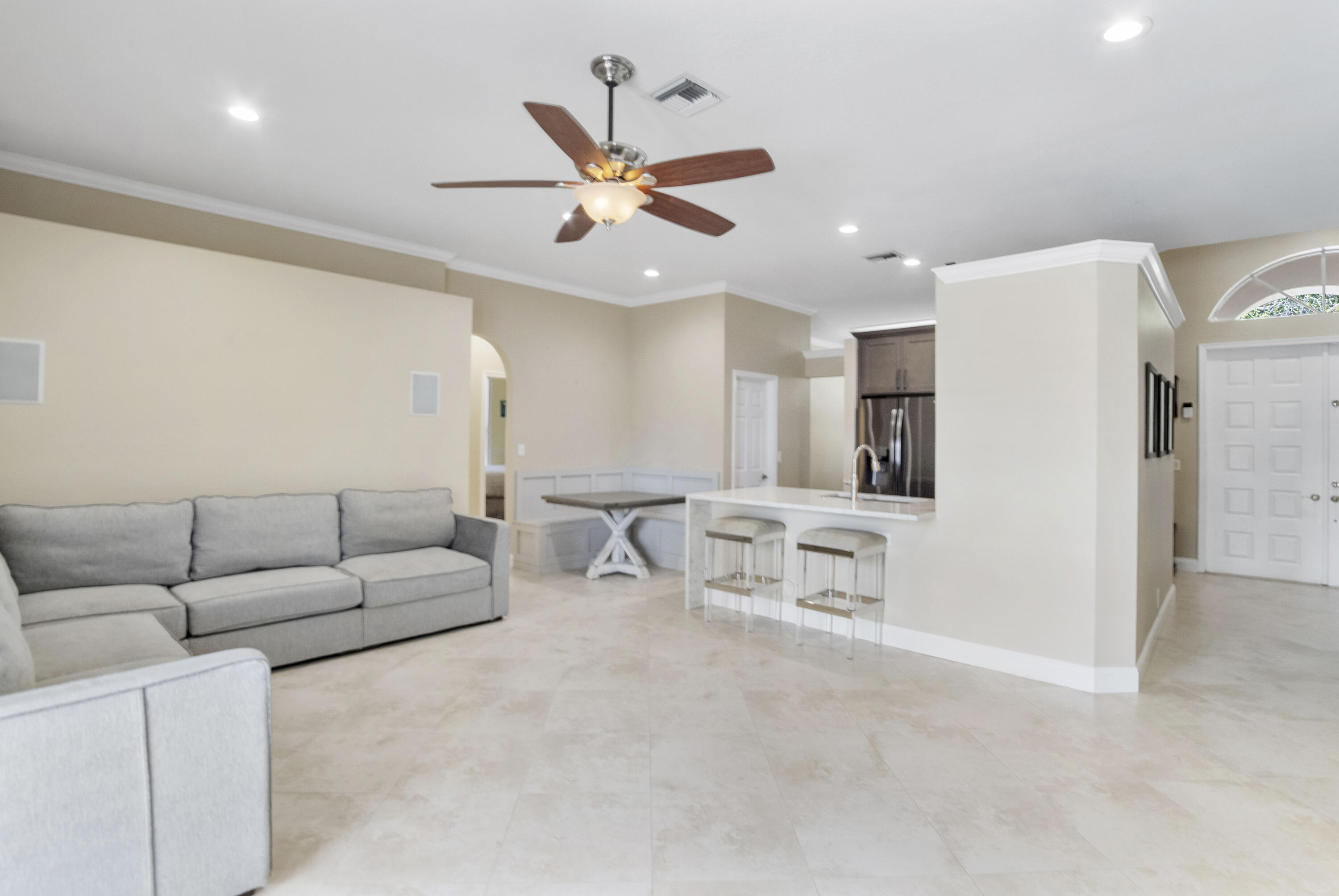 WYNDHAM CIRCLE - Residential