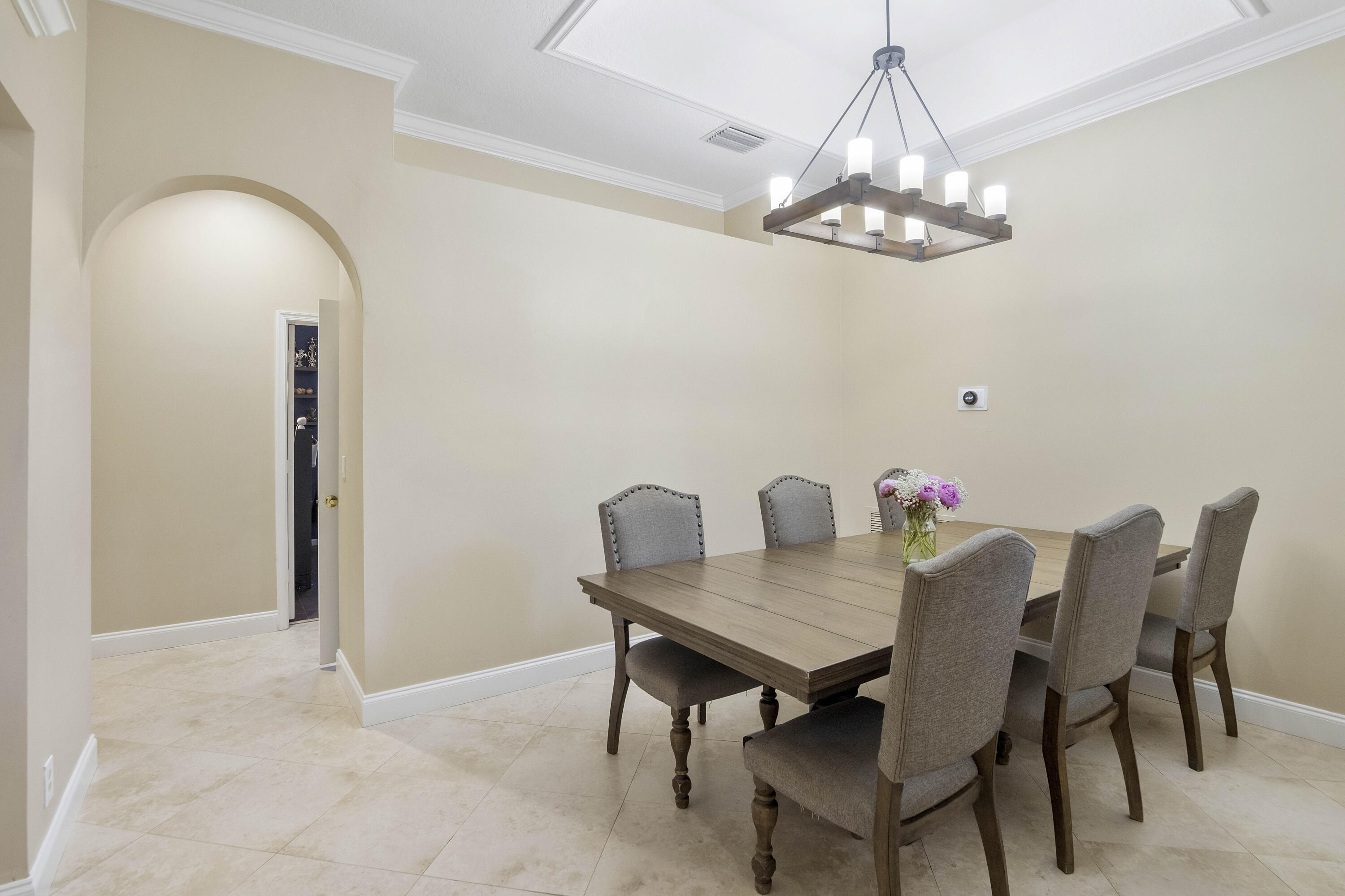 WYNDHAM CIRCLE - Residential