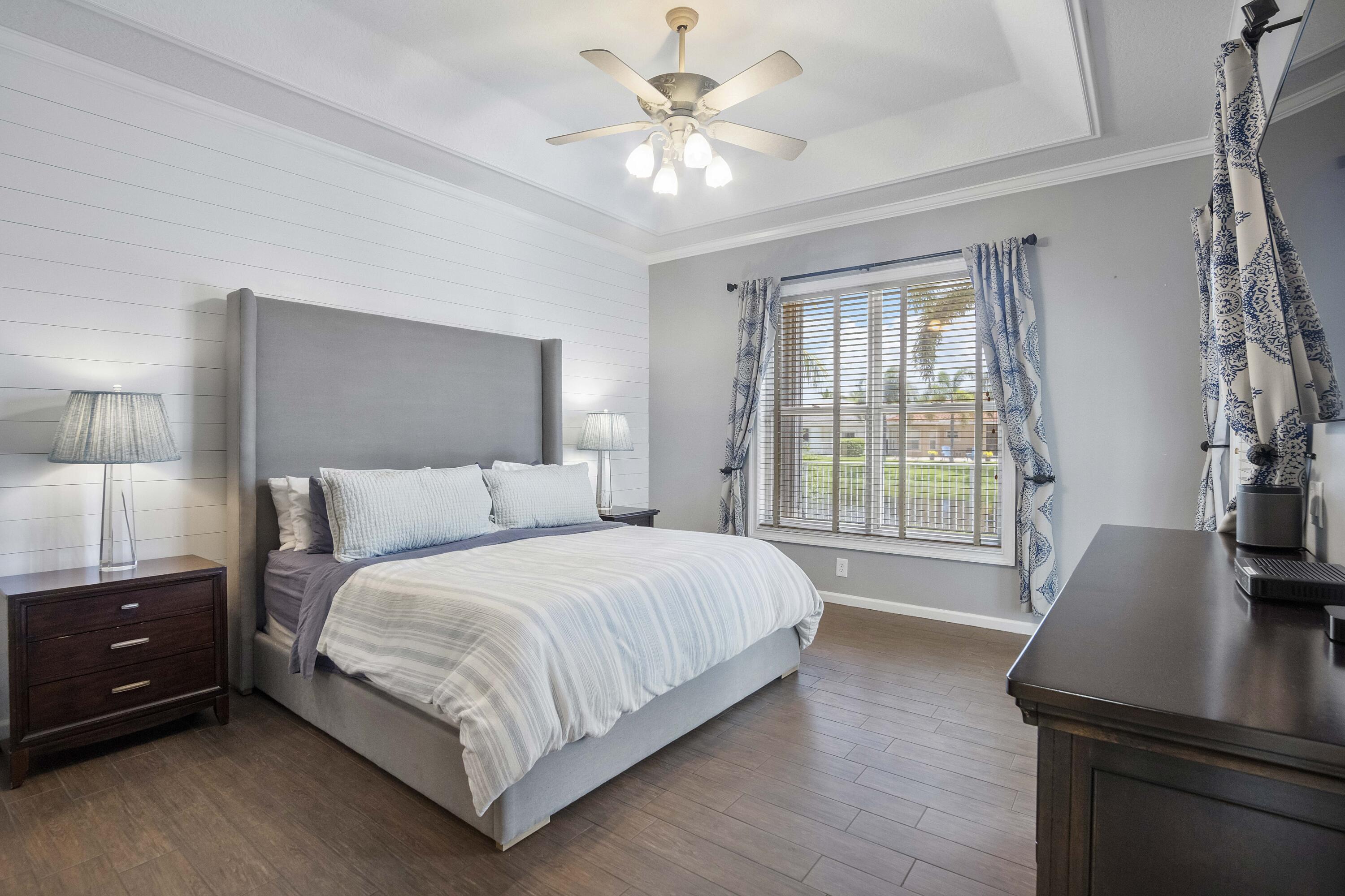 WYNDHAM CIRCLE - Residential