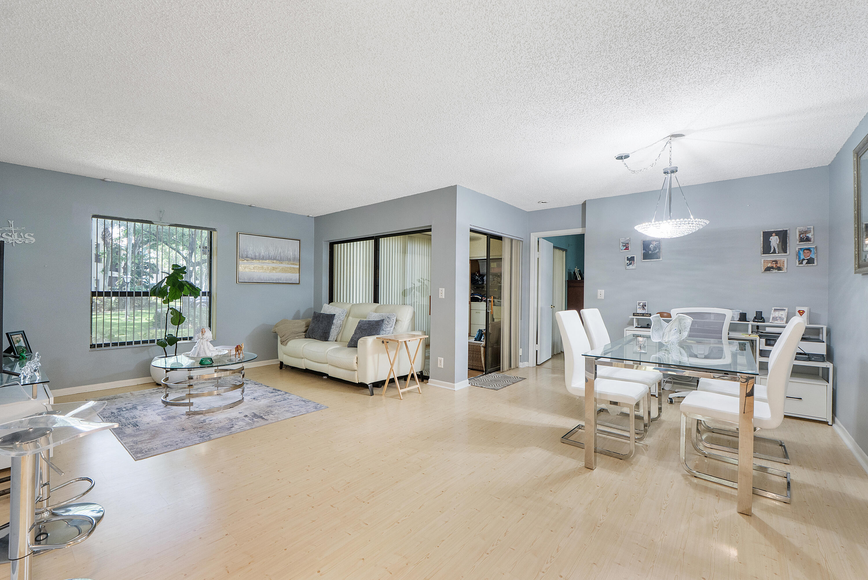 KARANDA VILLAGE V-A CONDO - Residential