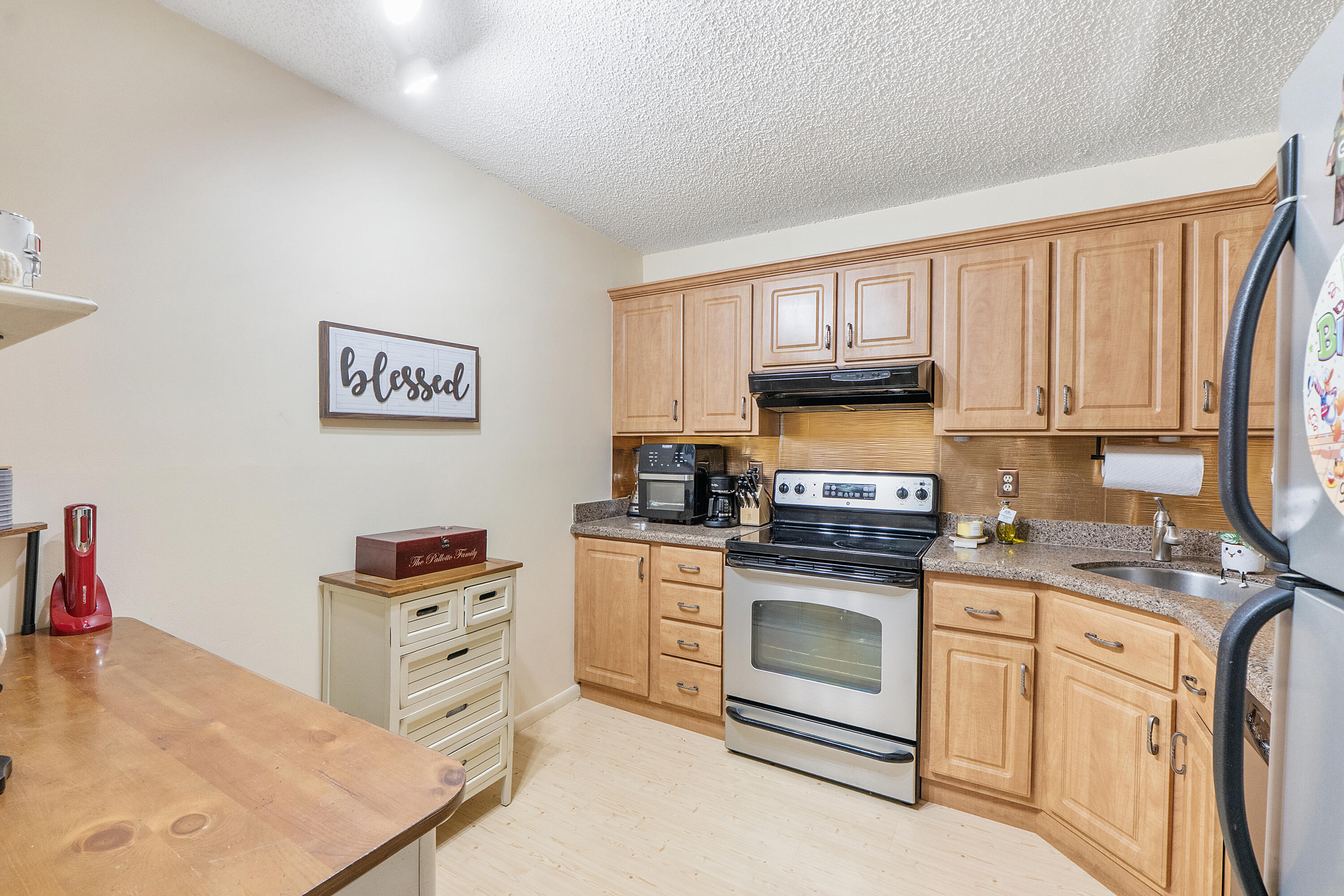 KARANDA VILLAGE V-A CONDO - Residential