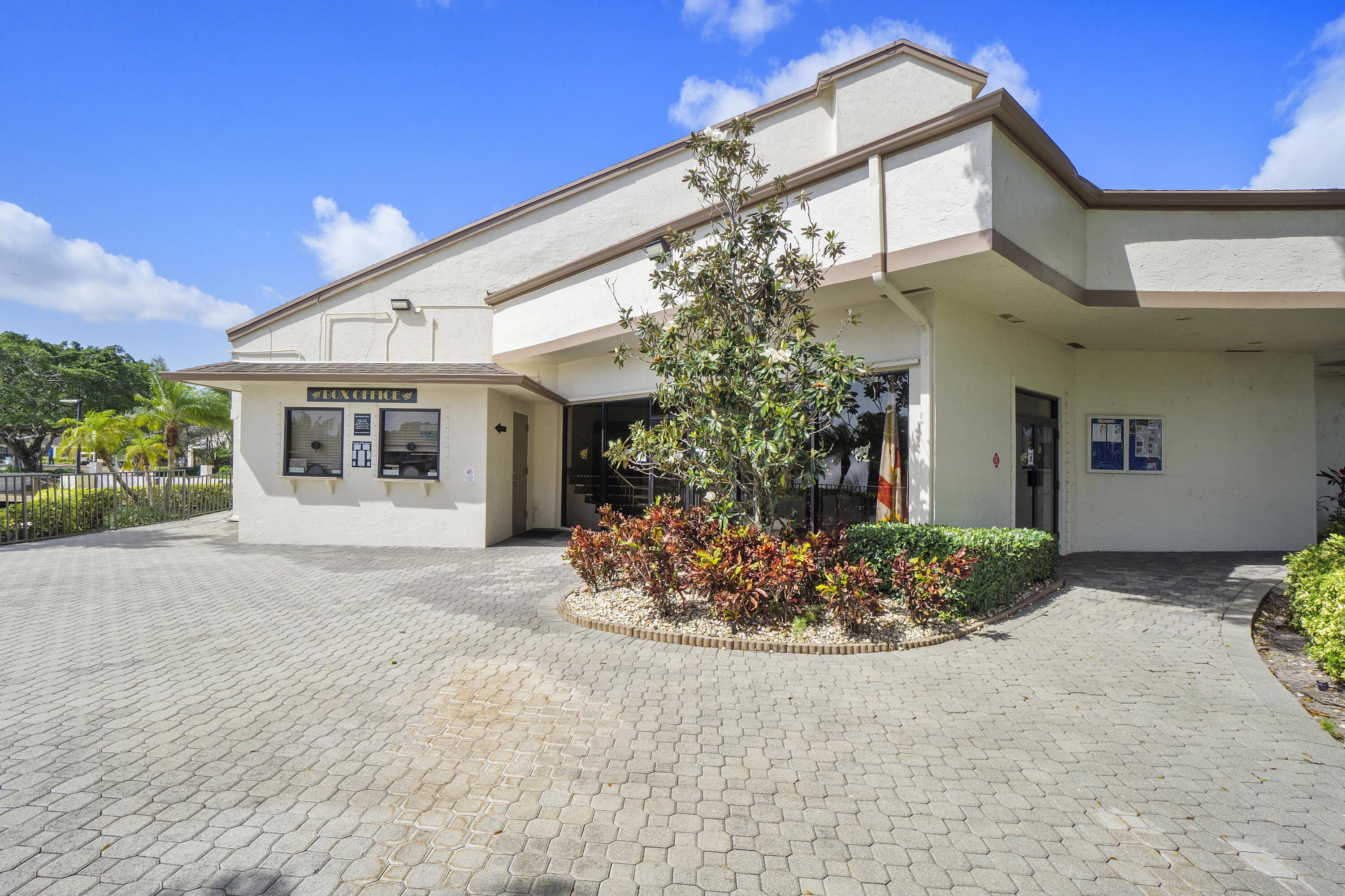 KARANDA VILLAGE V-A CONDO - Residential