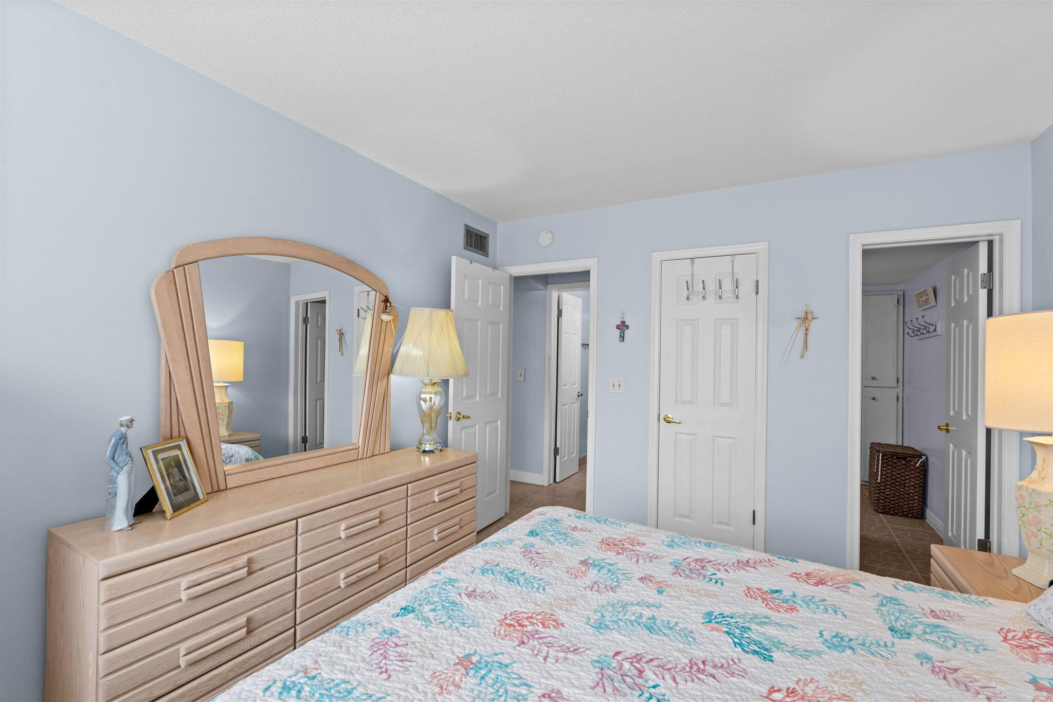 VIRGINIAN APARTMENTS - Residential