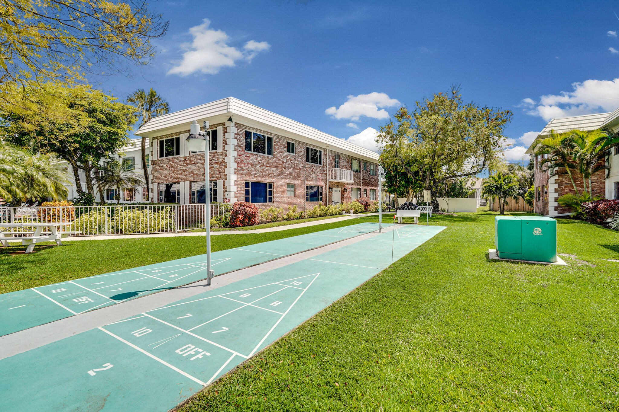 VIRGINIAN APARTMENTS - Residential