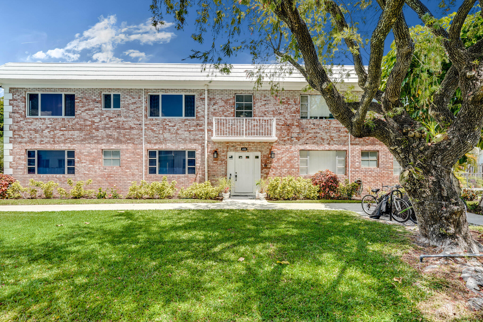 VIRGINIAN APARTMENTS - Residential
