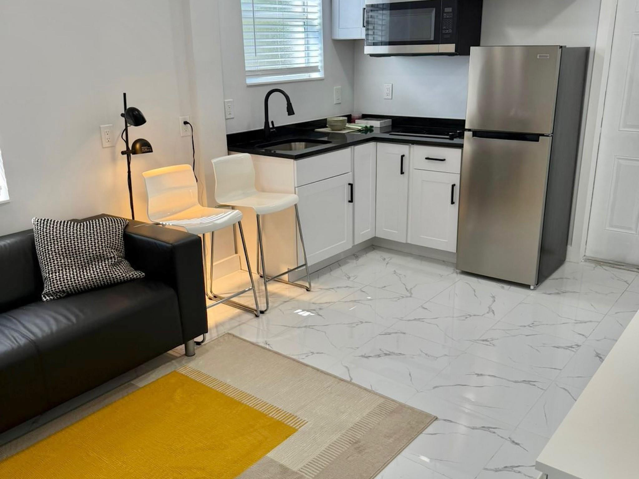 POMPANO - Residential Income