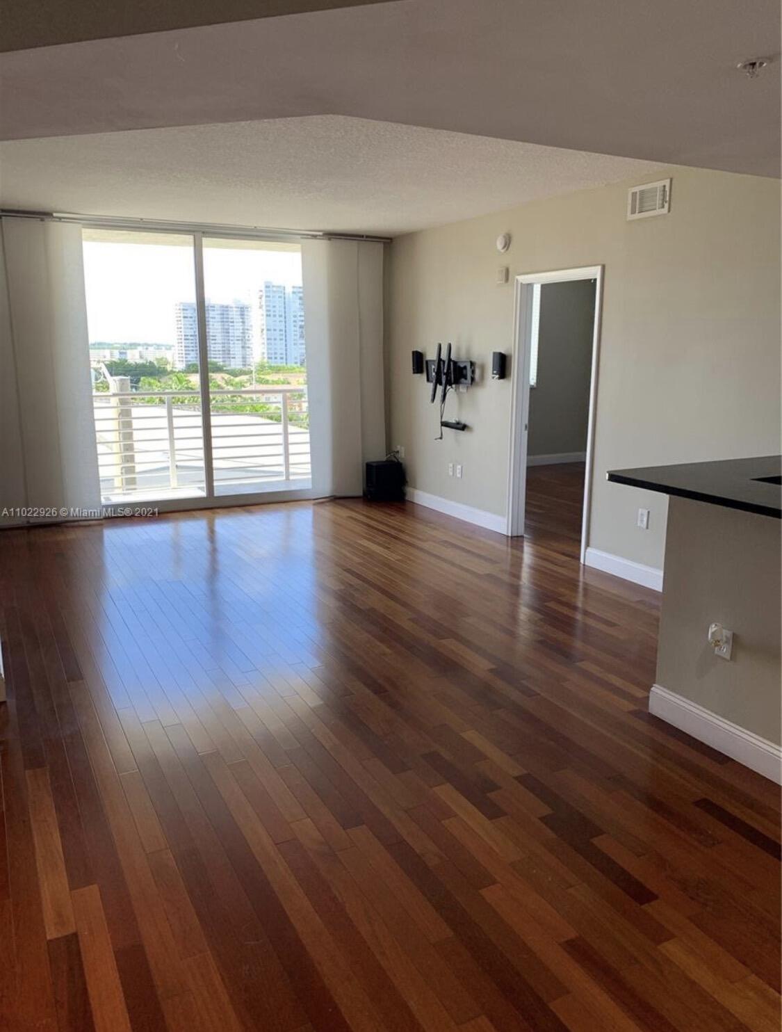 VENTURE AT AVENTURA EAST CONDO - Residential Lease