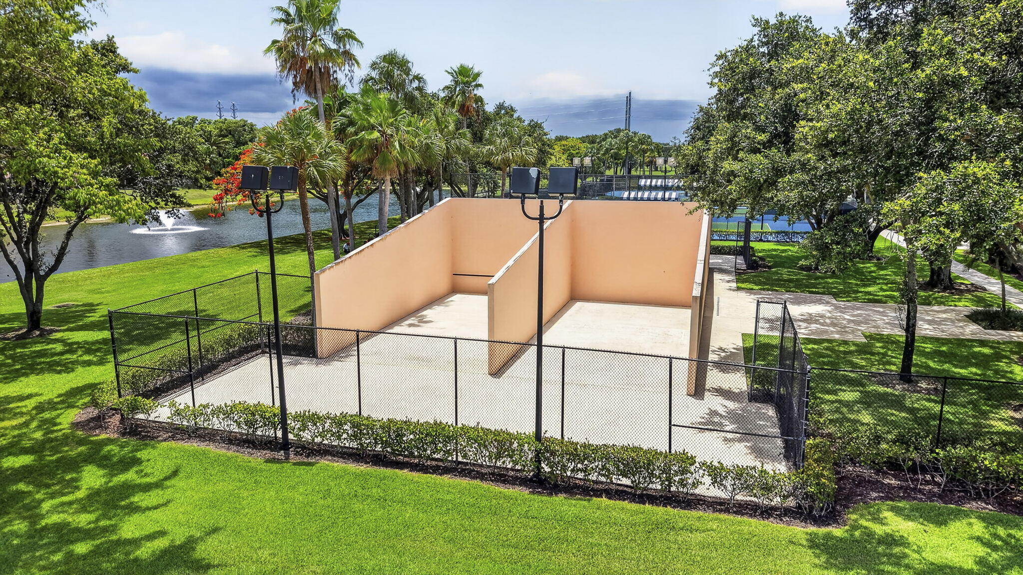 VILLAS OF BEAR LAKES ESTATES - Residential