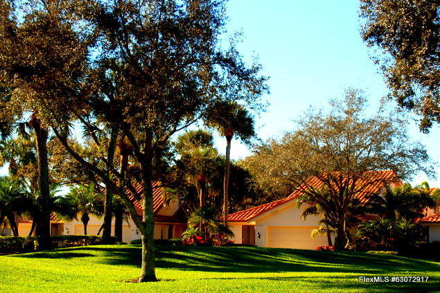 VILLAS OF BEAR LAKES ESTATES - Residential