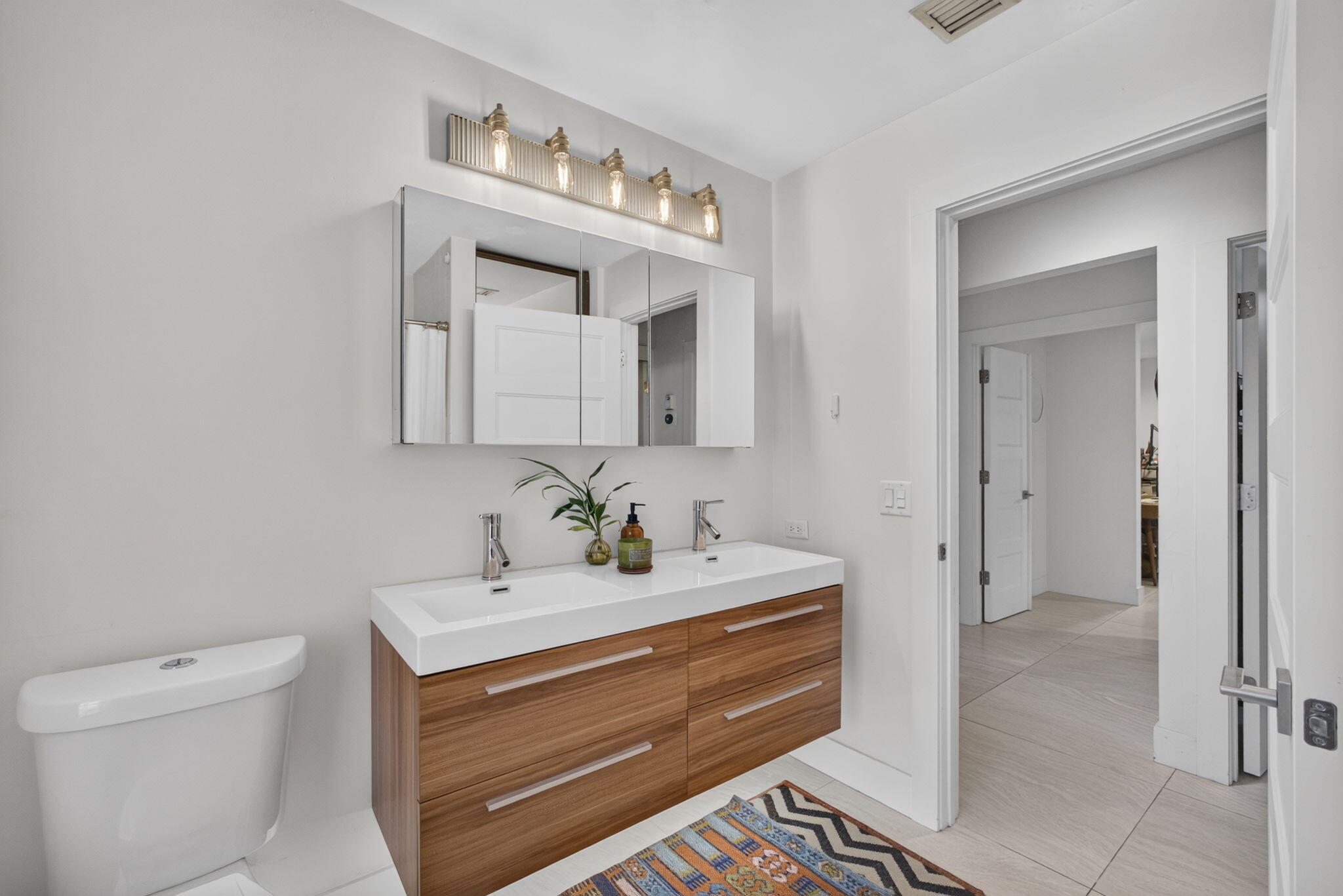 VILLAS OF BEAR LAKES ESTATES - Residential