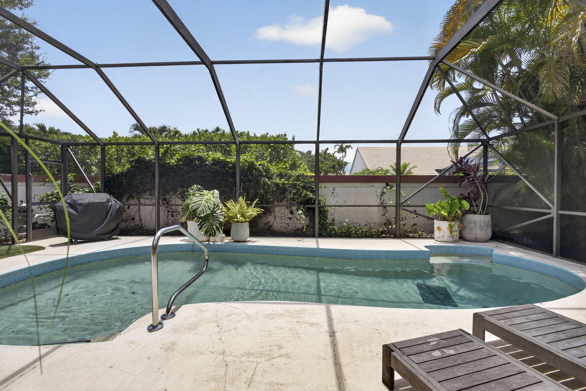 VILLAS OF BEAR LAKES ESTATES - Residential