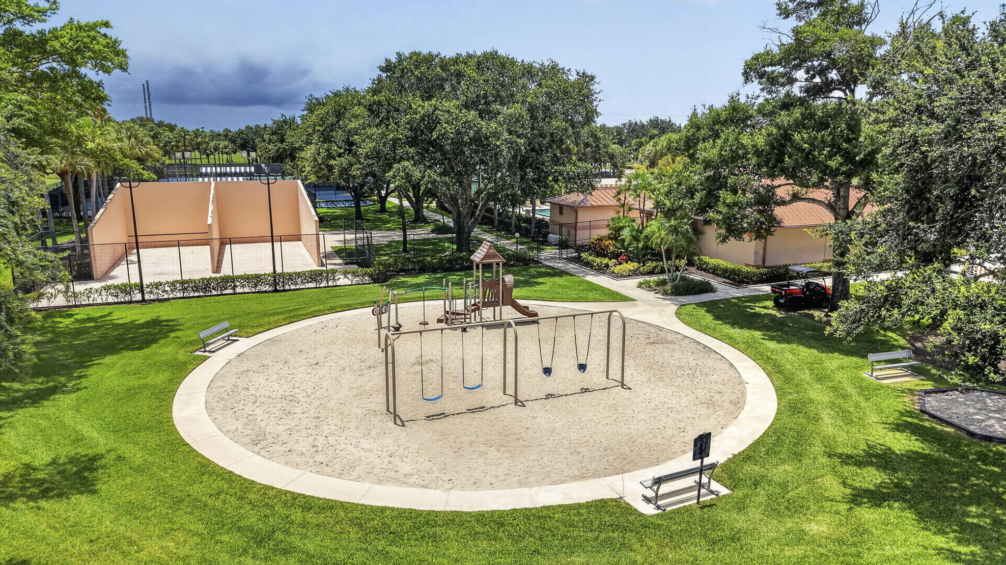VILLAS OF BEAR LAKES ESTATES - Residential