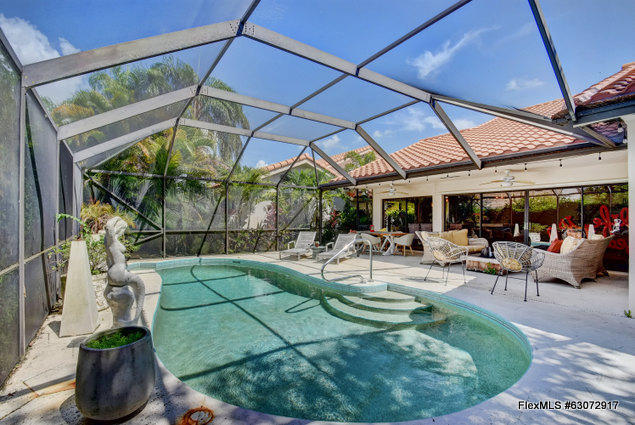 VILLAS OF BEAR LAKES ESTATES - Residential