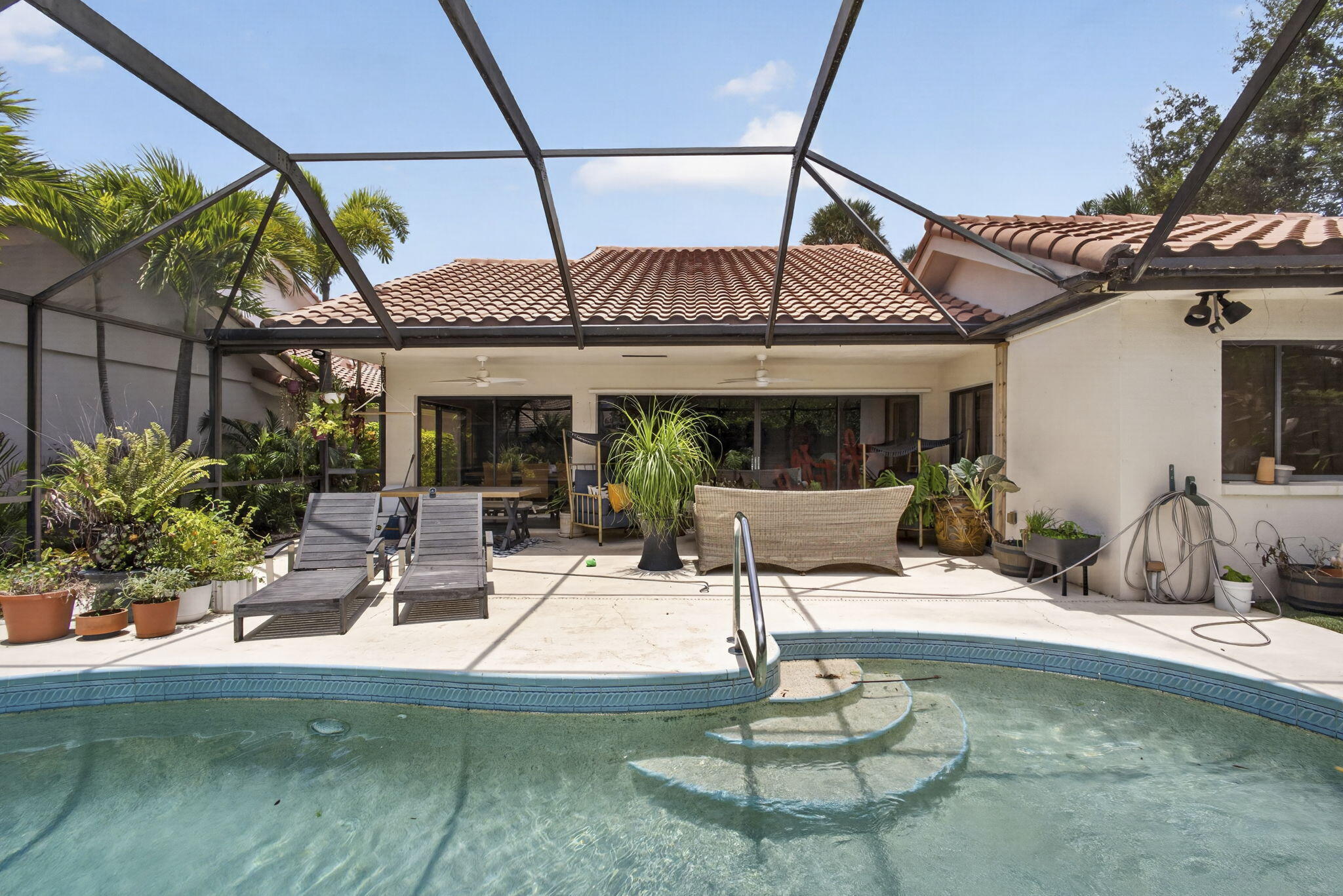 VILLAS OF BEAR LAKES ESTATES - Residential